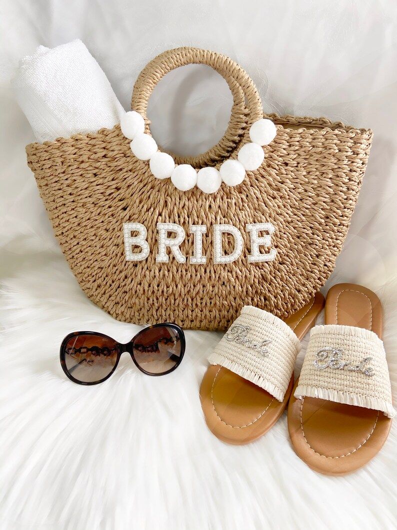 Ladies Personalised Pearl Beach Bag, Hand Bag, Bride Straw Bag, Mrs Wifey Bride, Gift for Bride, ... | Etsy (US)