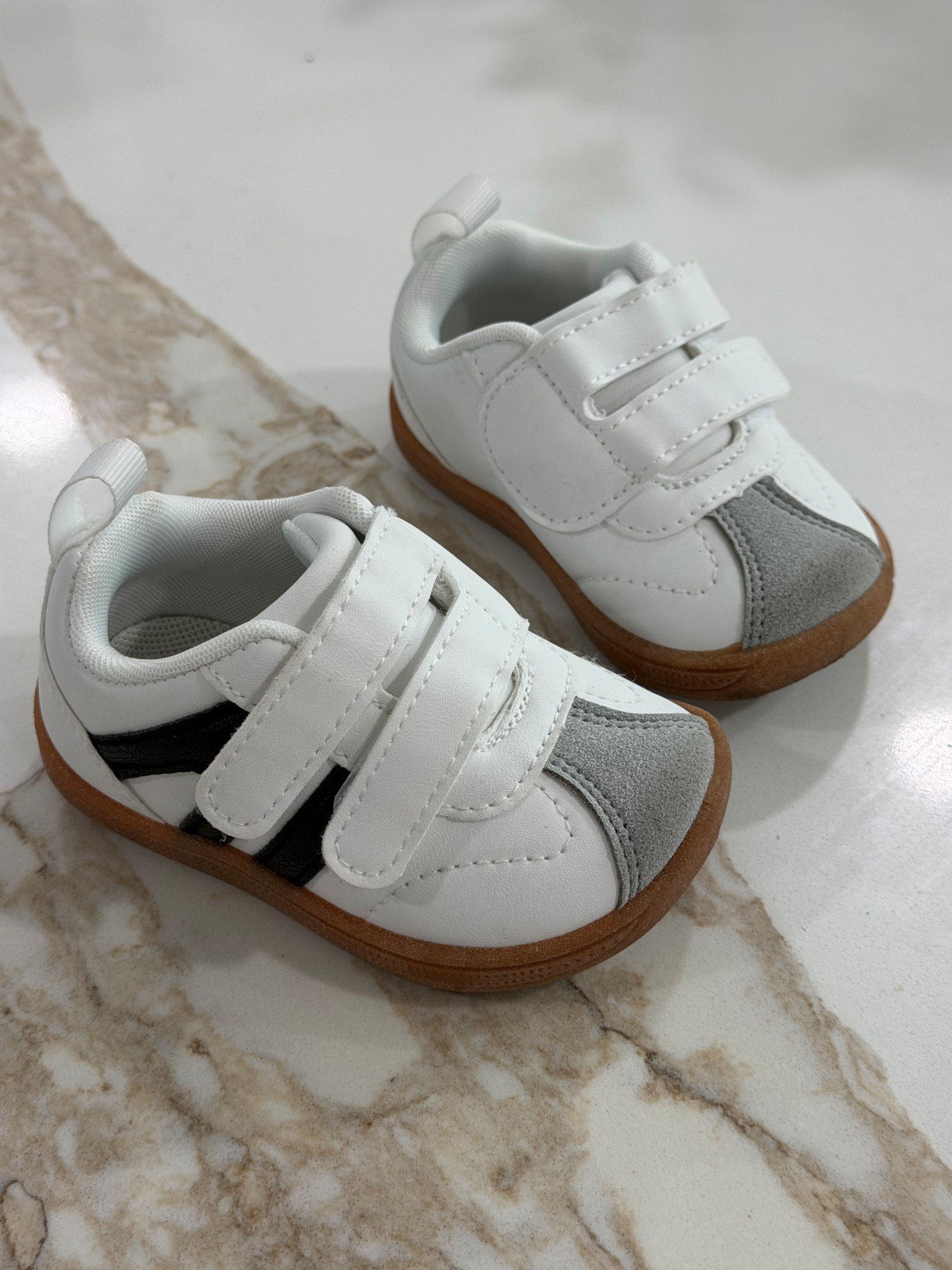 Shoes my 1 year old loves!!

#LTKKids #LTKMothersDay #LTKBaby