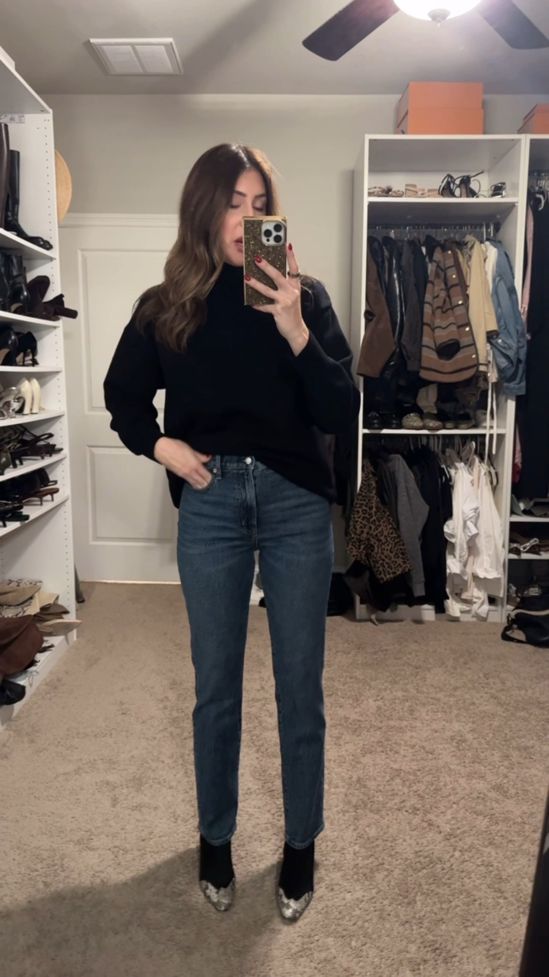 Medium in sweater, 26 in jeans 