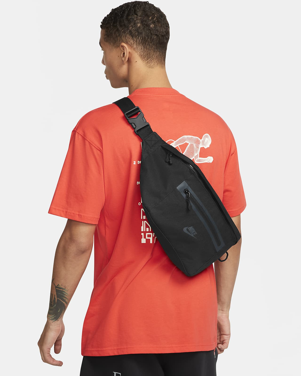 Nike Elemental Premium Fanny Pack (8L). Nike.com | Nike (US)
