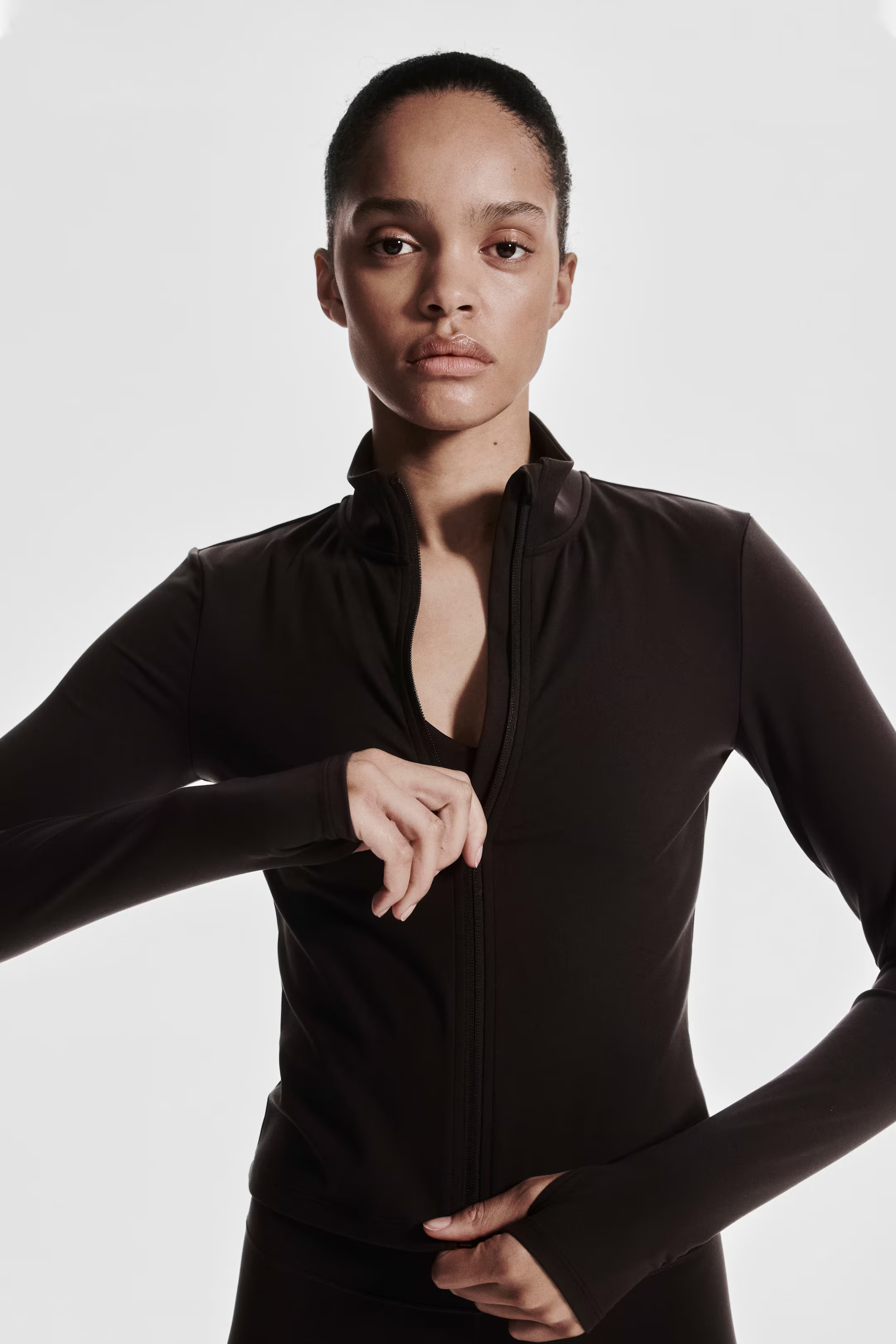 Sportshirt mit SoftMove™ - Hellgelb - Ladies | H&M AT | H&M (DE, AT, CH, NL, FI)