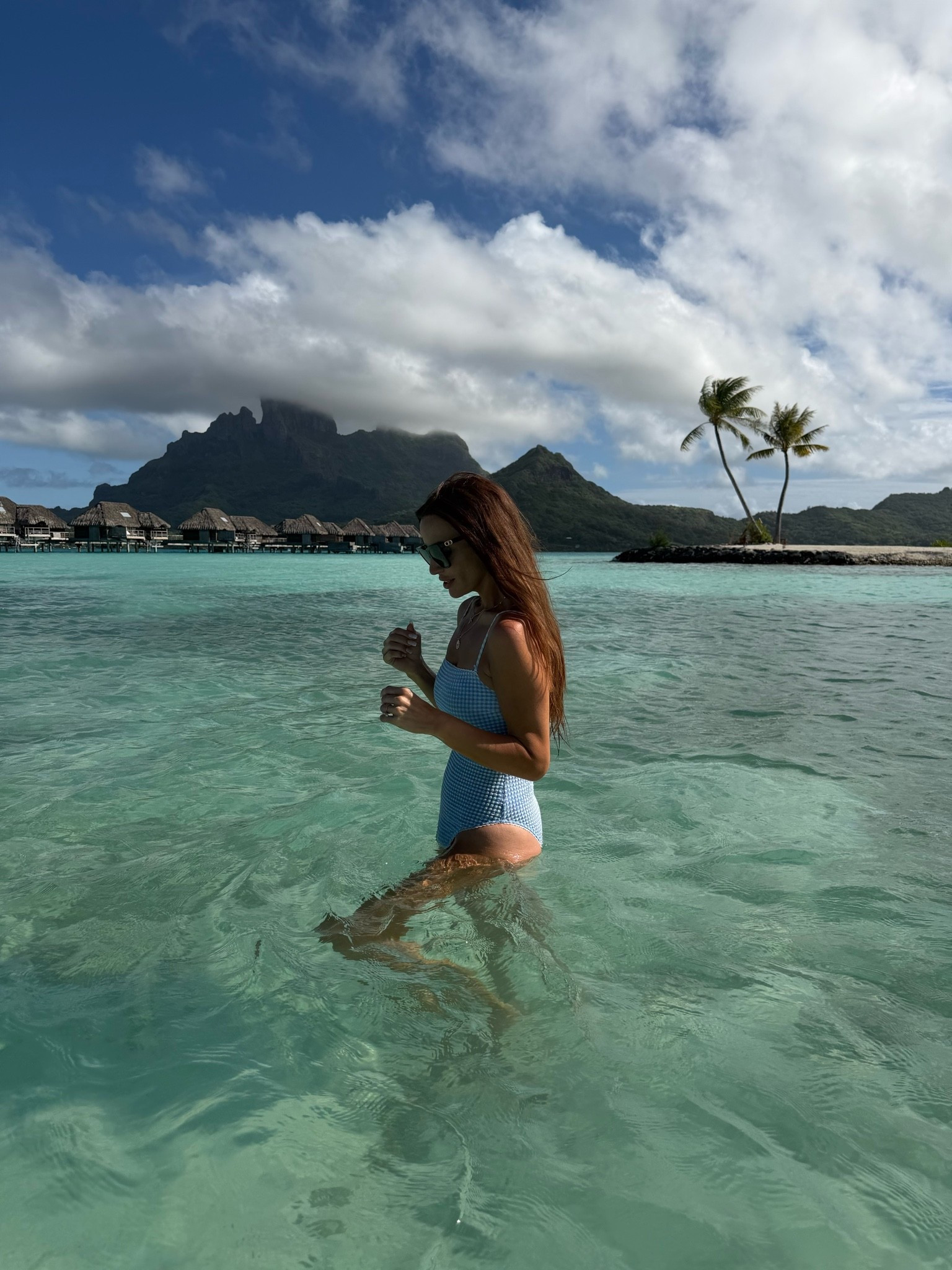 One piece swimsuit, resort wear, Abercrombie

#LTKTravel #LTKSwim #LTKSaleAlert