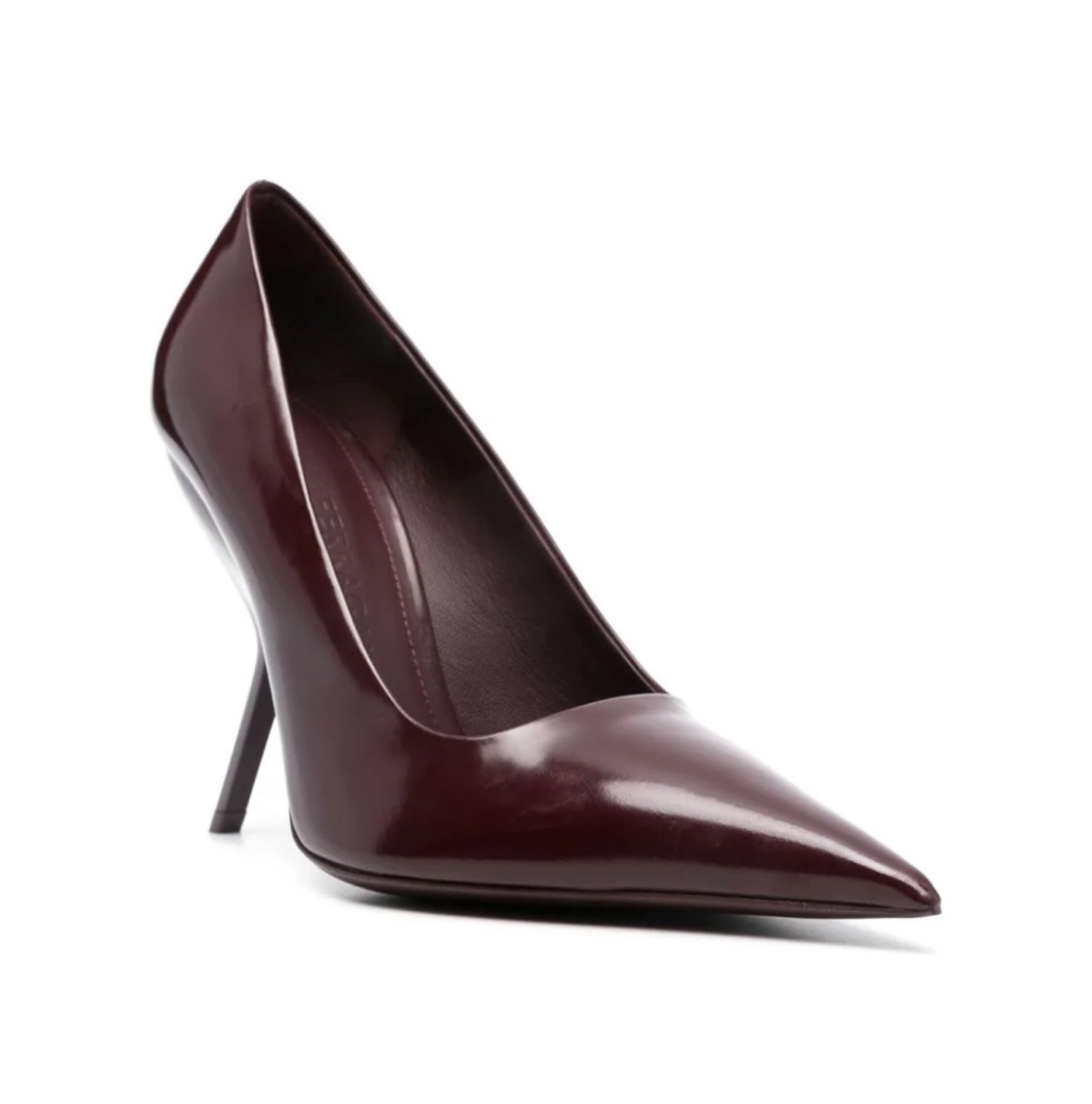 Perfect Pumps 🍂

#LTKautumn #FashionMonth #LTKeurope