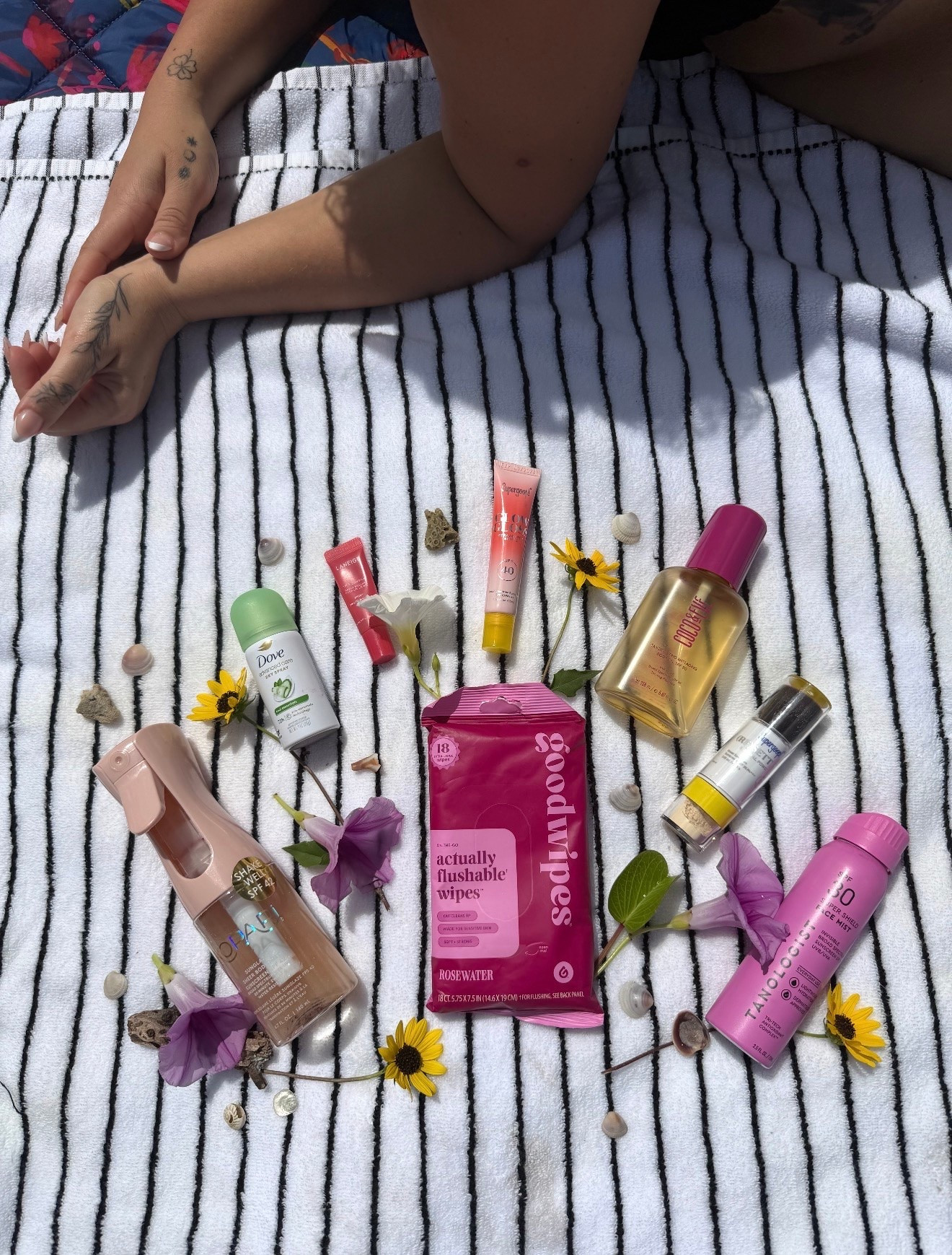 all my beachy must haves!! @Coco & Eve @Supergoop!

#LTKmomlife #LTKselfcare #LTKMidsize