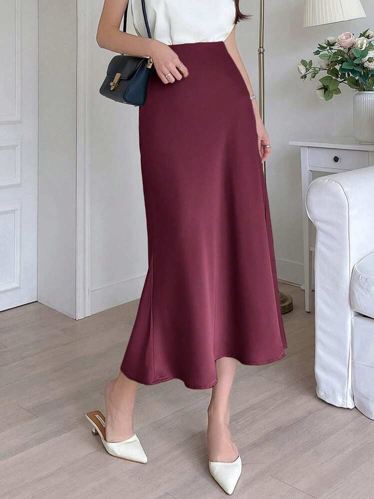 Burgundy satin skirt  | SHEIN