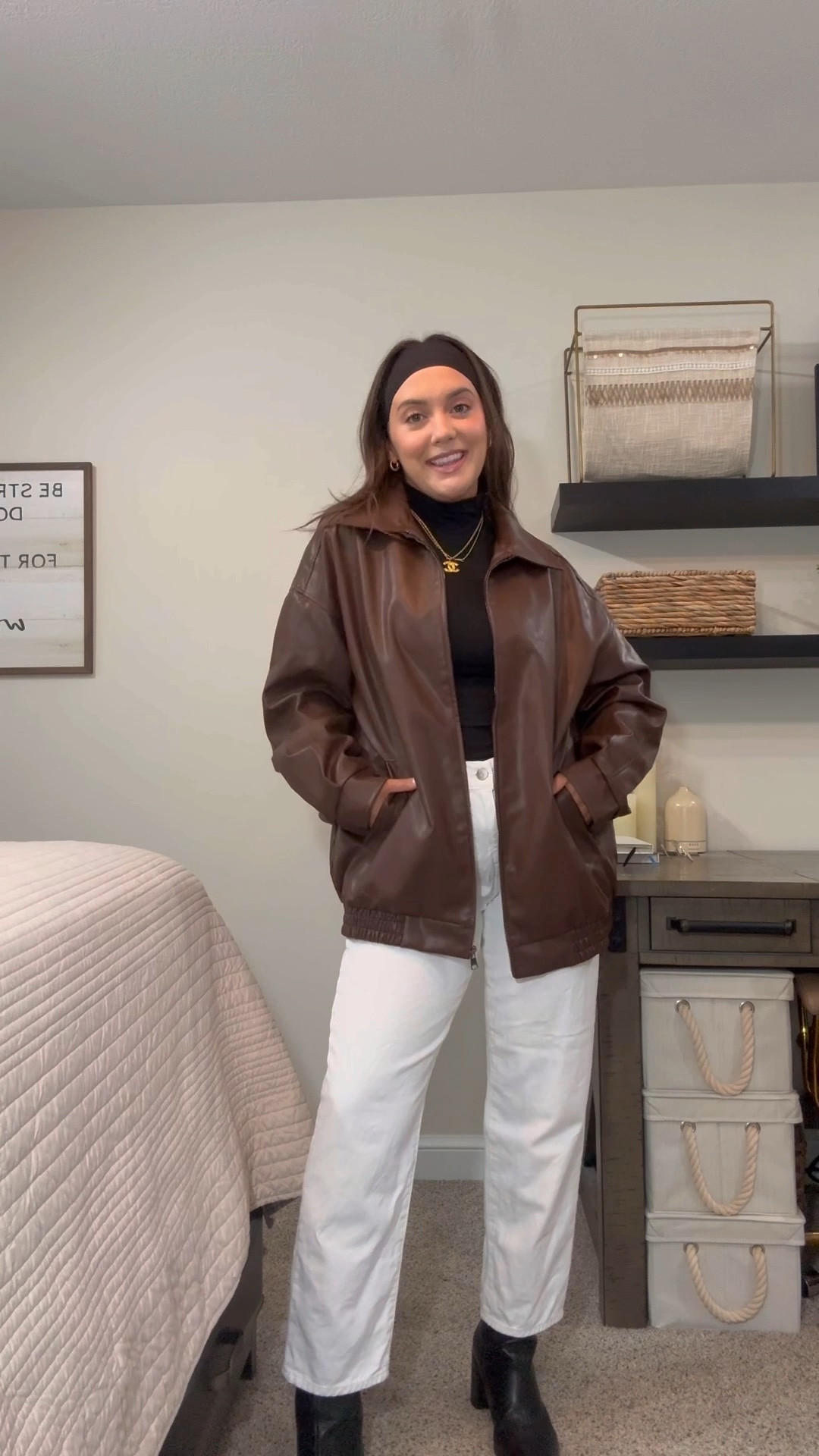 Oversized brown leather jacket - large 
White denim - 29 petite 



#LTKstyletip #LTKSeasonal #LTKMostLoved