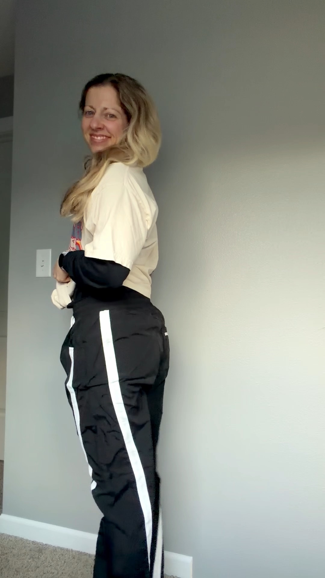 The cutest pants!

#LTKootd #LTKActive #LTKfitnessgoals