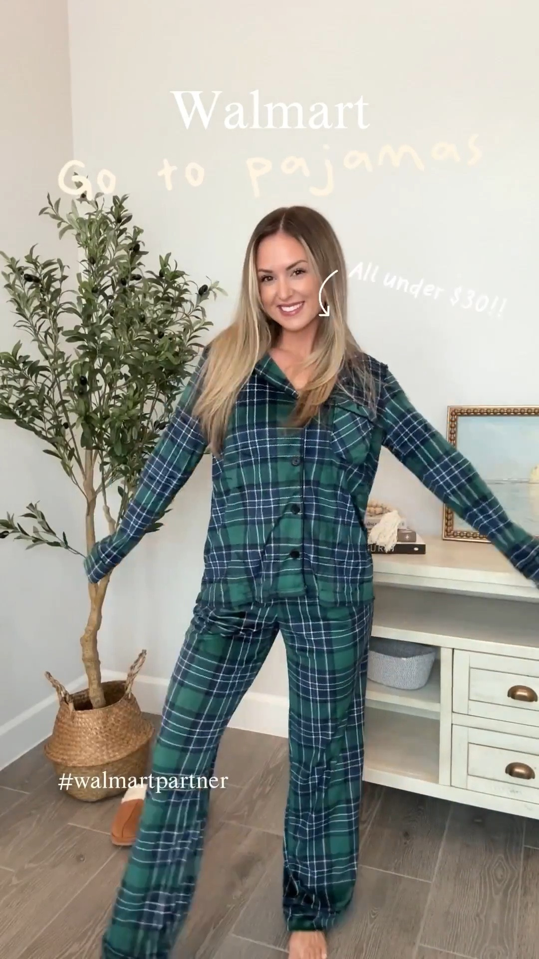 #WalmartPartner Snagged these go-to cozy pjs for under $30 at Walmart!!! 🧸 Pjs also make the best holiday gifts 🥰
@walmartstyle #WalmartStyle @shop.ltk #liketkit