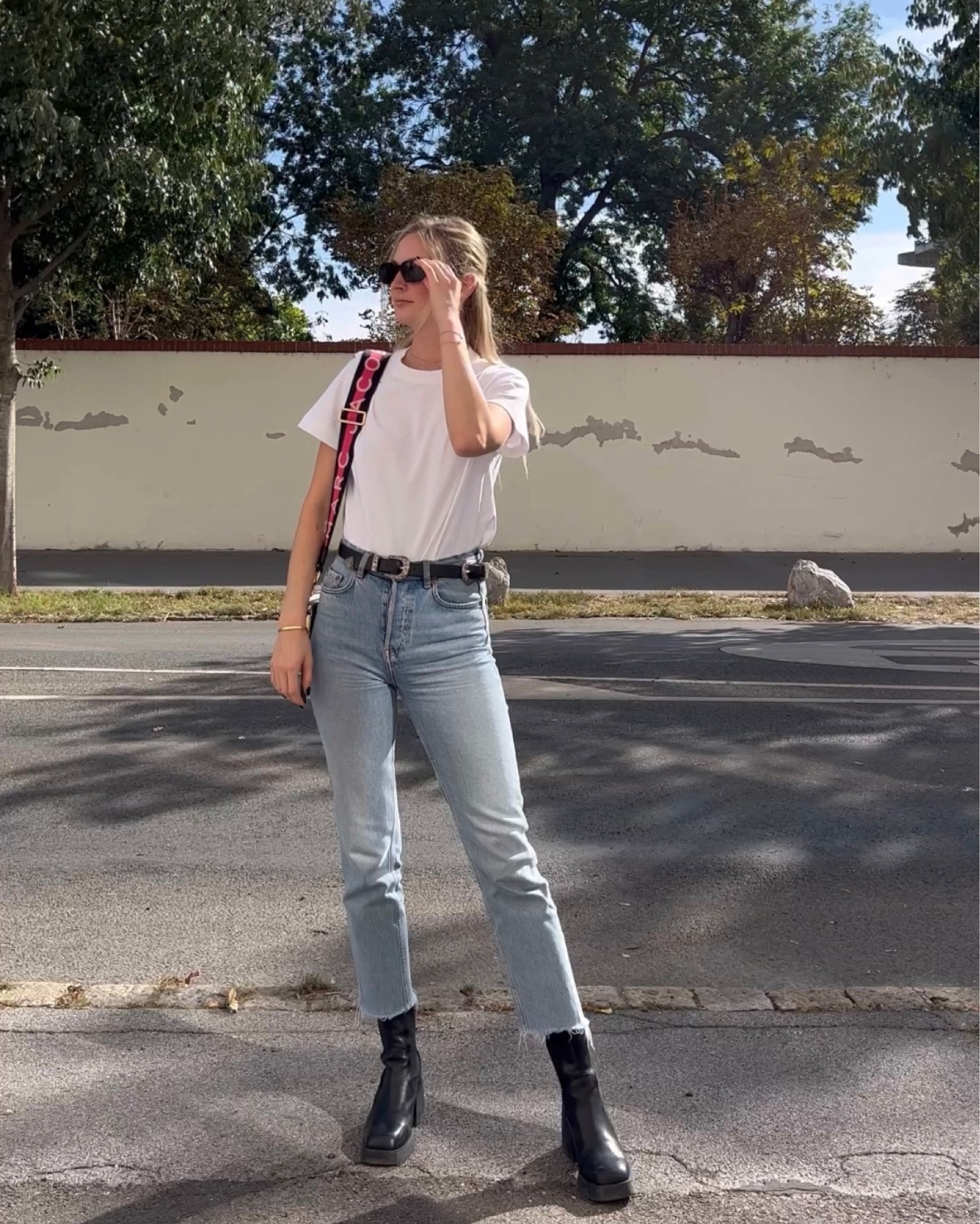 White shirt, blue jeans - the perfect combination 

#LTKstyletip #LTKeurope #LTKworkwear