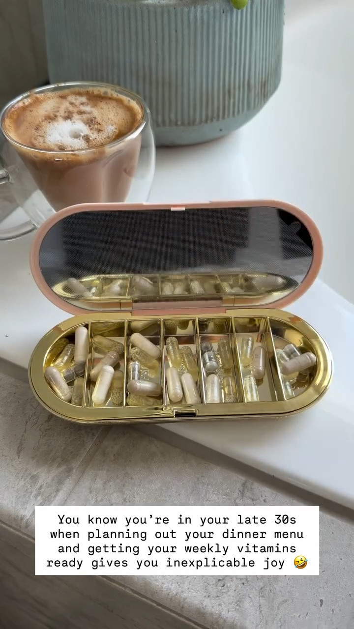 You know you’re in your late 30s when planning out your dinner menu and getting your weekly vitamins ready gives you inexplicable joy 🤣