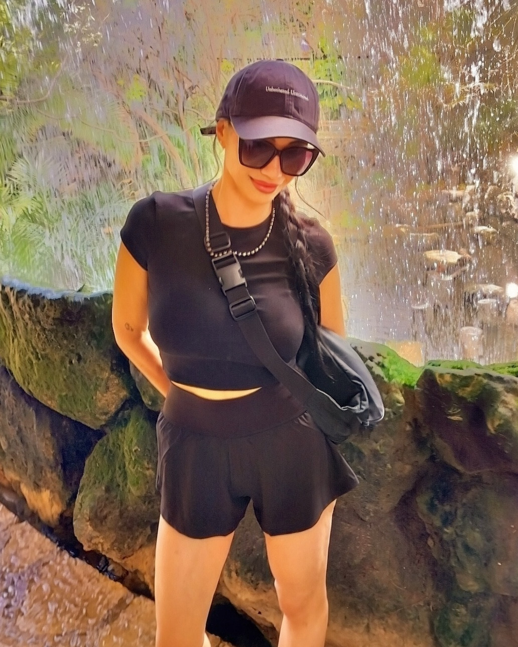 Soft luxury but make it effortless.

I’ve been leaning into elevated everyday pieces lately, and this organic embroidered cap from Akalia is exactly that. It’s giving clean girl, off-duty, quiet luxury energy without trying too hard.

Made from 100% organic cotton, it’s one of those pieces that feels as good as it looks. Lightweight, breathable, and perfectly structured for that relaxed, undone vibe we all love.  ￼

This is the kind of accessory that instantly pulls a look together:
• morning coffee runs
• airport fits
• beach walks in Playa
• or just a soft, styled day at home

I love pairing it with an oversized button-down, linen trousers, or even a simple black dress and sneakers. It’s minimal, but it finishes the outfit.

And if you’re building a capsule wardrobe, this is one of those pieces that works across seasons and destinations. Sustainable, timeless, and actually wearable every day.

Tap to shop and save this for your next “I need to look put together in 2 seconds” moment.

Follow me for more effortless luxury, travel style, and everyday outfit inspiration 🤍