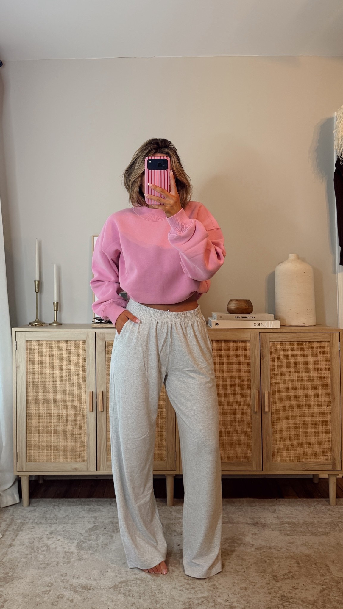 extra 25% off with AFLTK cozy lounge pieces i’m loving! these lounge pants are SO soft and lightweight. the come in several colors + lengths. i’m in the MED long. size MED in the sweatshirt (has matching wide leg sweats pants that i love, i’ll link). @abercrombie 

#LTKSaleAlert #LTKootd #LTKSpringSale
