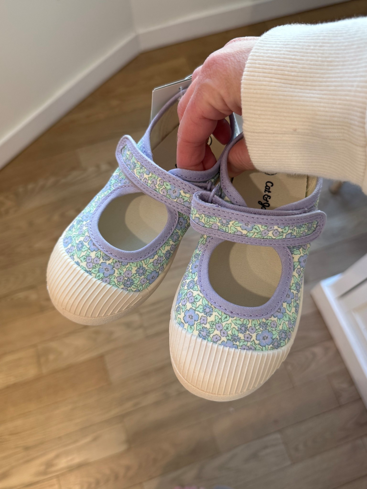 Toddler sneakers 

#LTKSeasonal #LTKKids