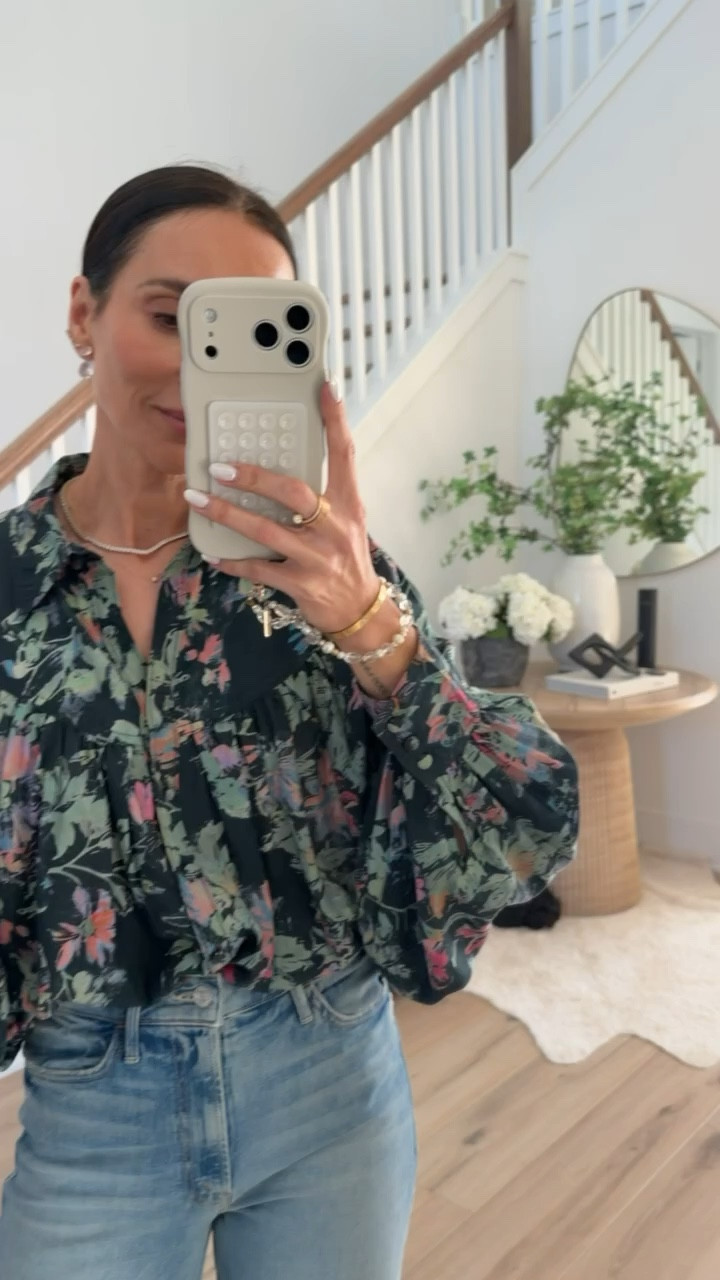 Blouse XS. 20% Off a Regular-Price Purchase $100+ code ANNAB20.

floral blouse, spring outfit, , anthropologie sale, Mother jeans on sale, annabrstyle

#LTKSaleAlert #LTKOver40