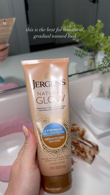 One thing I do to feel prep for warmer weather is use @JergensUS Natural Glow Moisturizer. #ad I’ve been using this tanning moisturizer for years! I love that it’s gradual and gives you a more natural sun kissed summer tan. It's available @target, you can go to my @shop.ltk to grab it, and more details are in my stories!

#JergensPartner #TargetPartner #Target

#LTKfindsunder50 #LTKbeauty #LTKfindsunder100