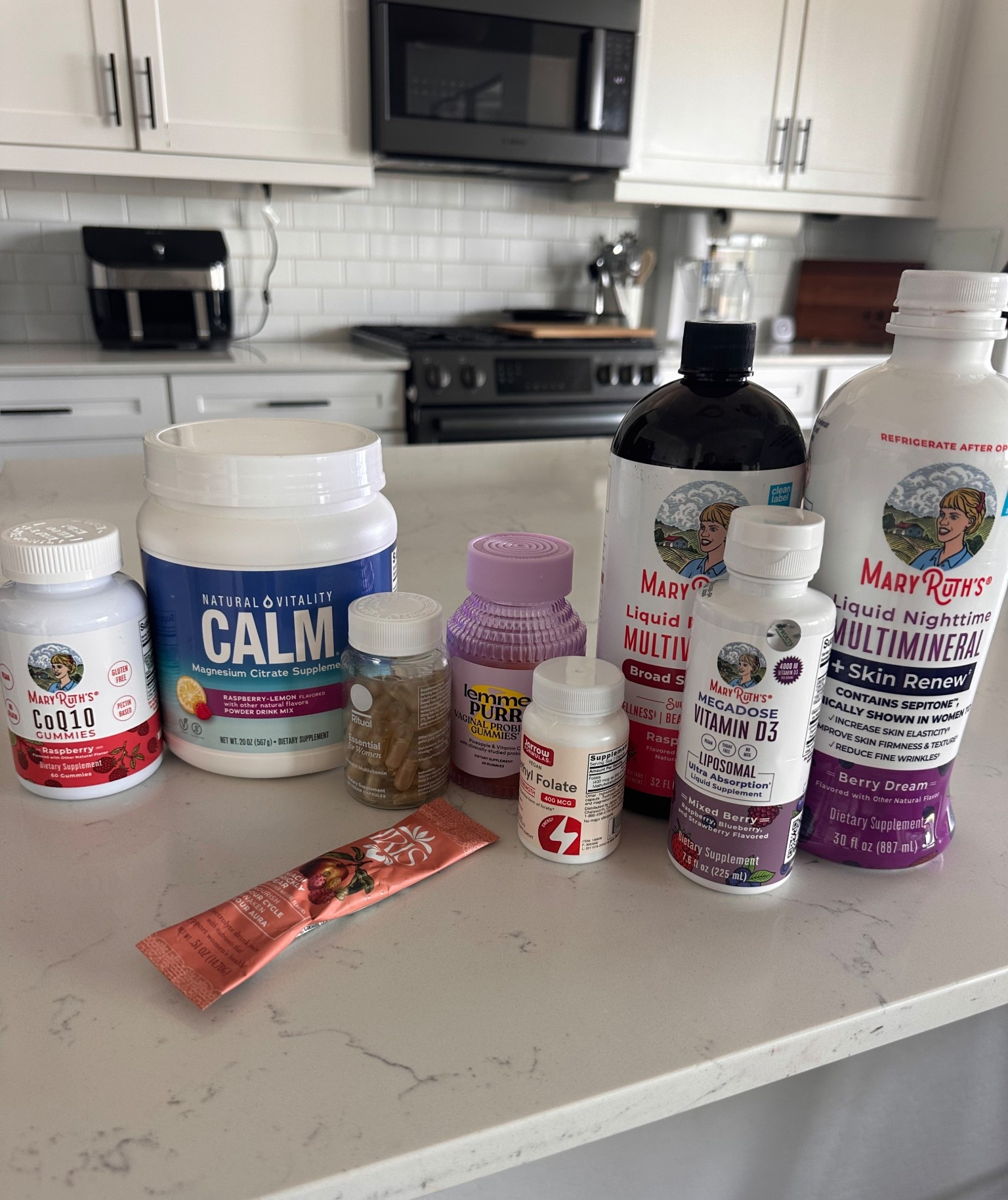 Daily supplement lineup 🙌🏾

#LTKmorningroutine #LTKselfcare #LTKfitnessgoals