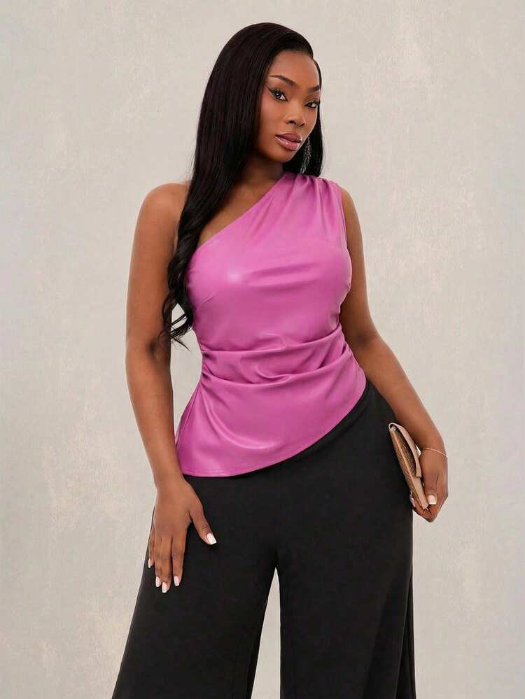 Radiana Plus Size Women's Fall & Winter,Spring&Summer Elegant Sexy Basic Pleated Stretch PU Leather Asymmetric Minimalist Top,Suitable For Office Commuting,Business,Birthday One Shoulder Top Plus Asymmetrical Top Plus | SHEIN
