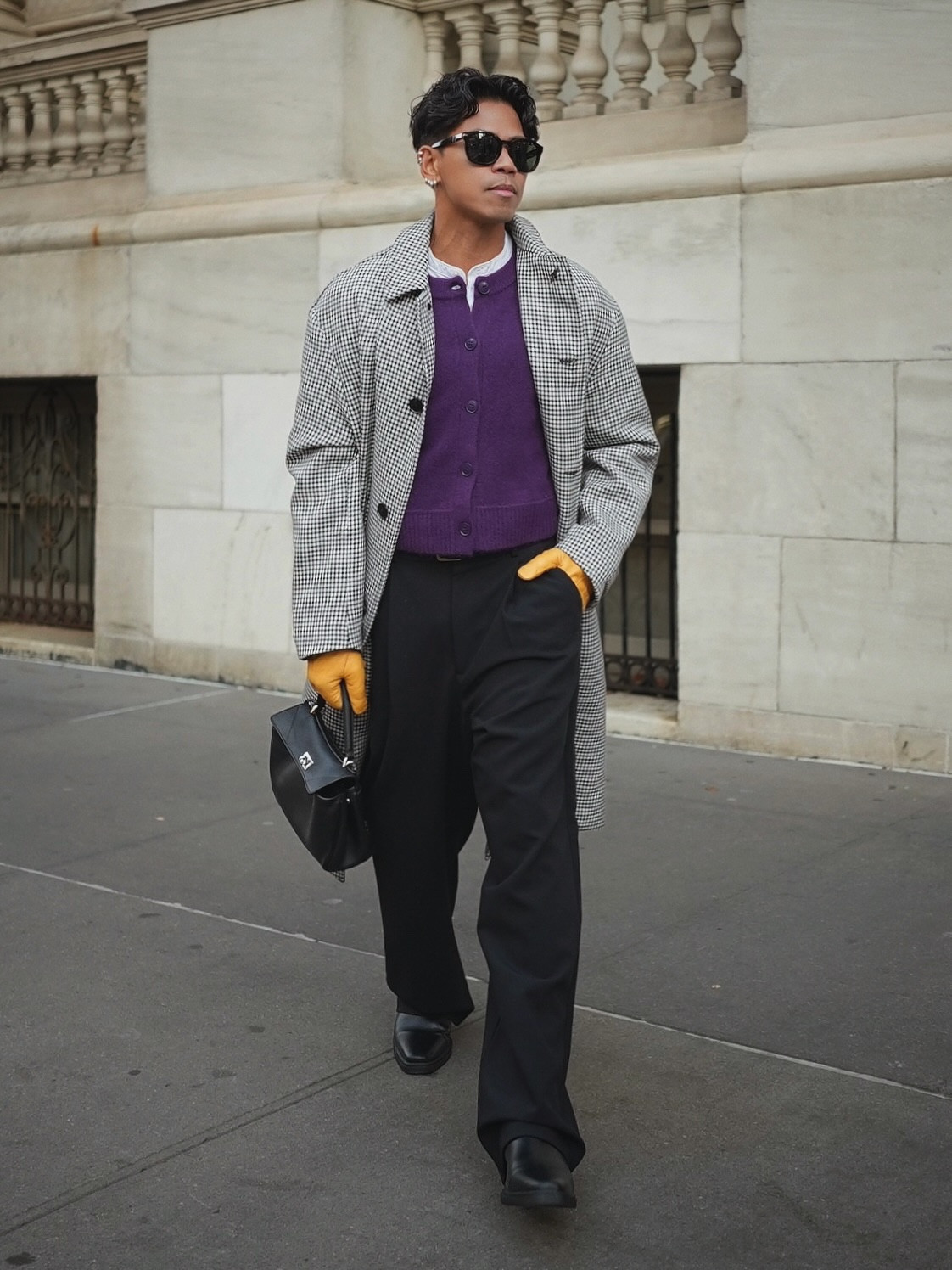 color? i barely know her 

@zaraman jacket & trousers, @gu_usa_official cardigan, @asos_man boots, @hestragloves gloves, @persol sunglasses, @balenciaga via @rebagofficial mini rodeo bag

#LTKMens