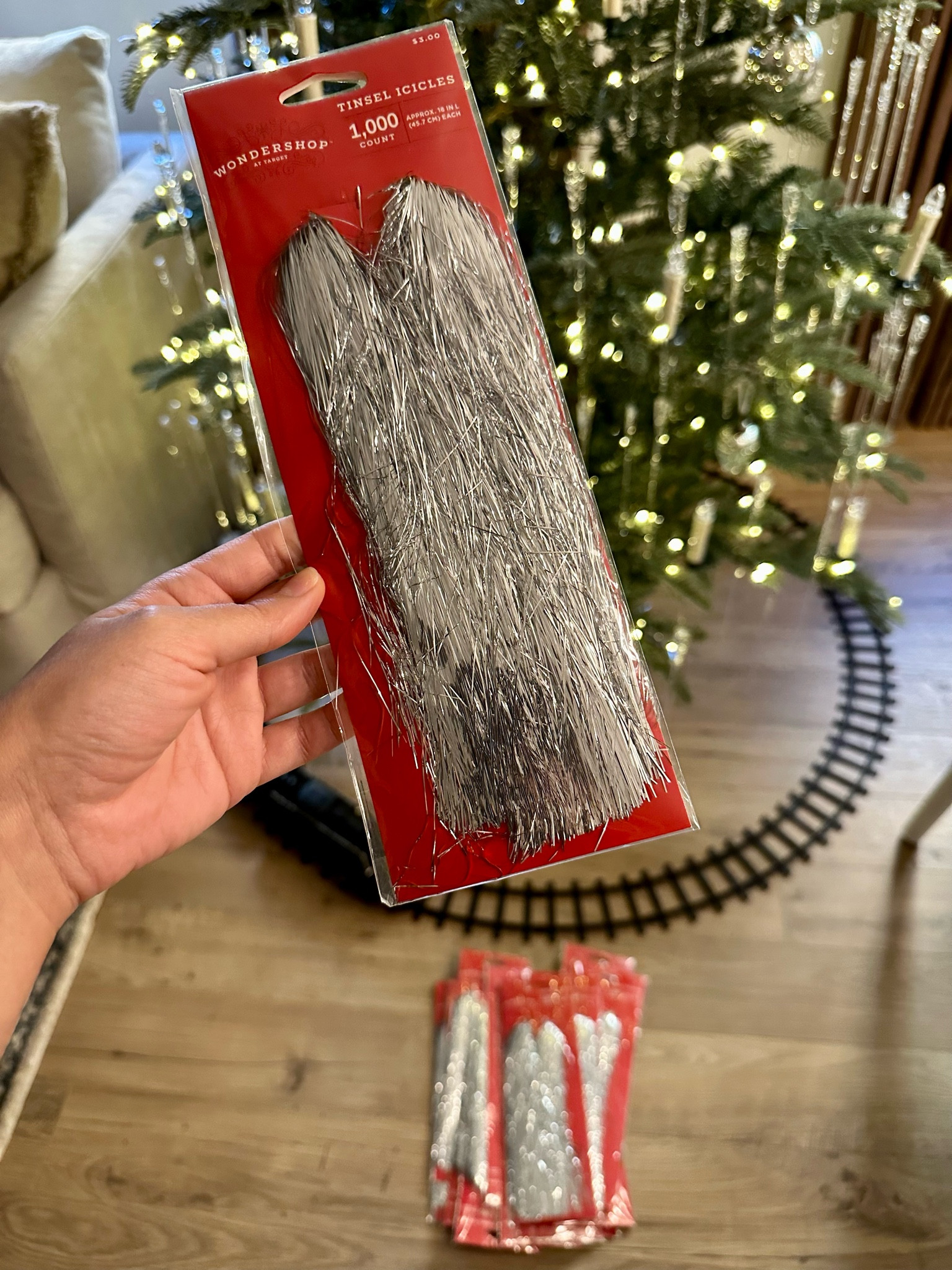 Who’s ready?? Get your tinsel 

#LTKSeasonal #LTKHoliday