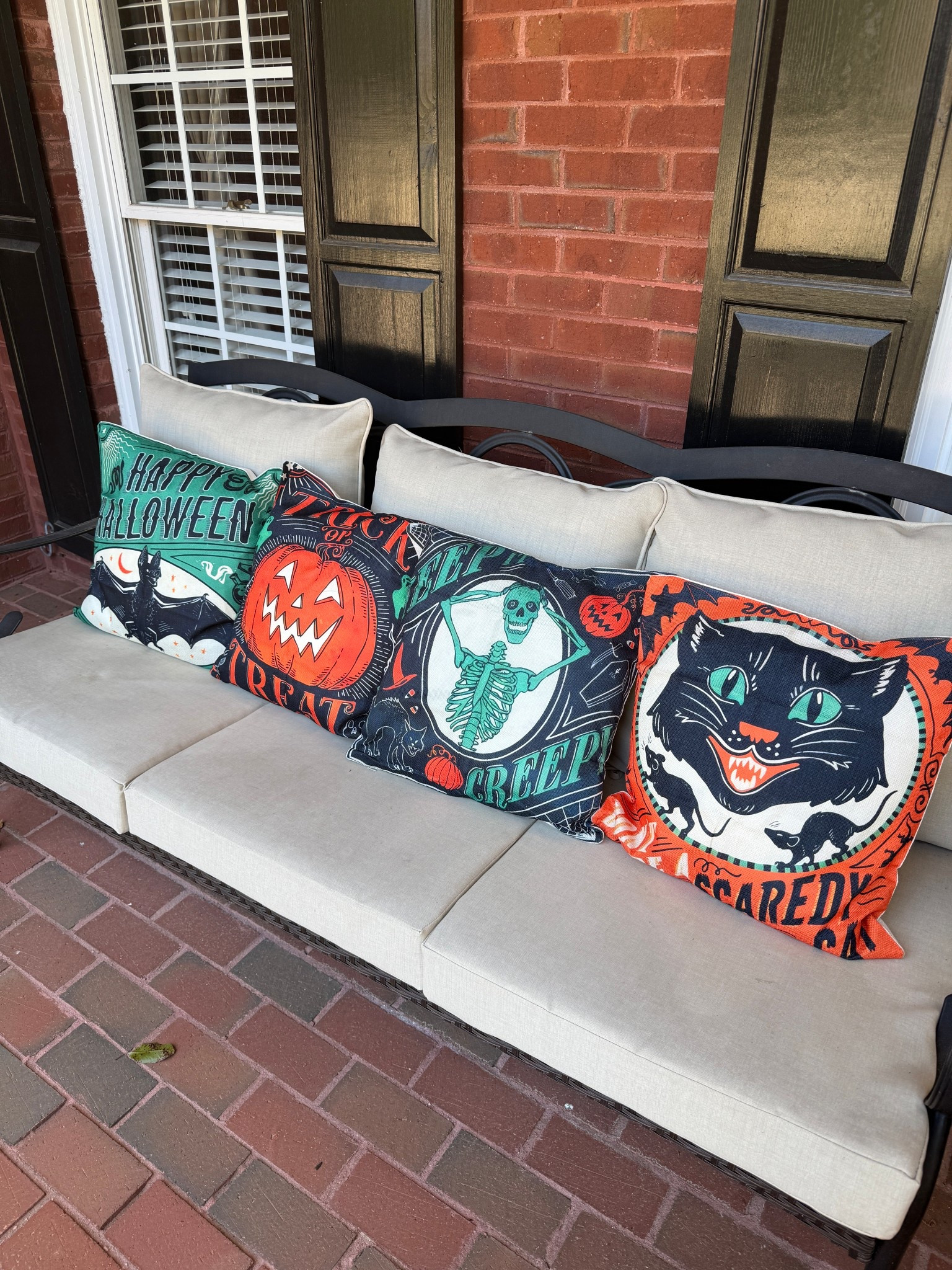 I LOVE these fun vintage looking pillow covers. 

#LTKFindsUnder50 #LTKHome #LTKSeasonal
