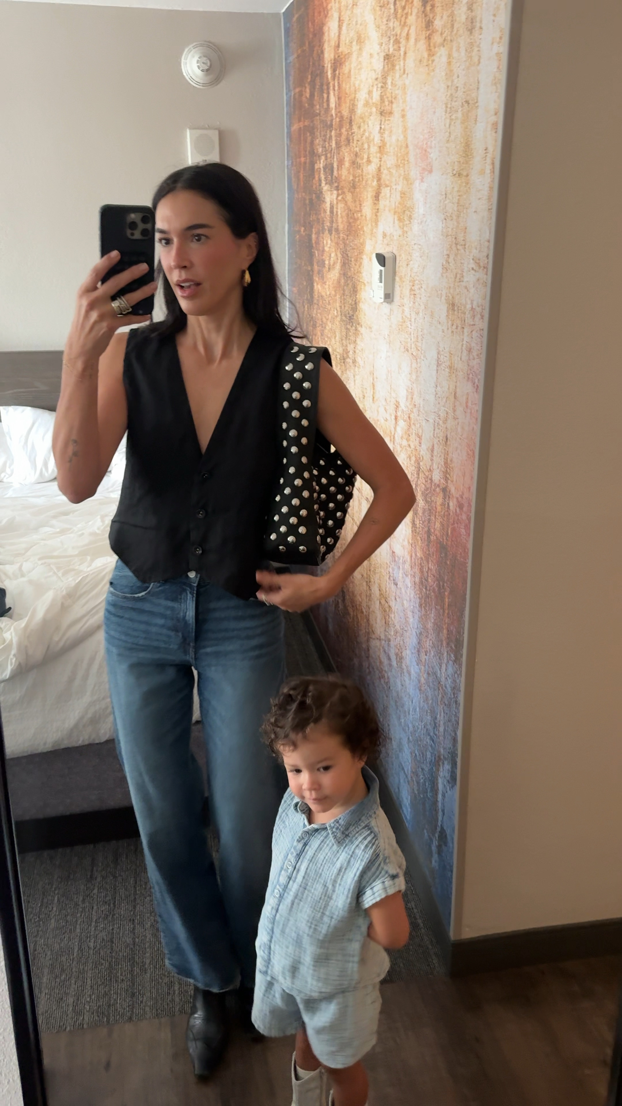 This is vest 40% off right now- love black linen for summer days, but I can also wear it during the fall with a blazer over it. I’m 5’10 and wearing a size 6 in vest, size 4 in the jeans

#LTKFindsUnder50 #LTKVideo #LTKSaleAlert
