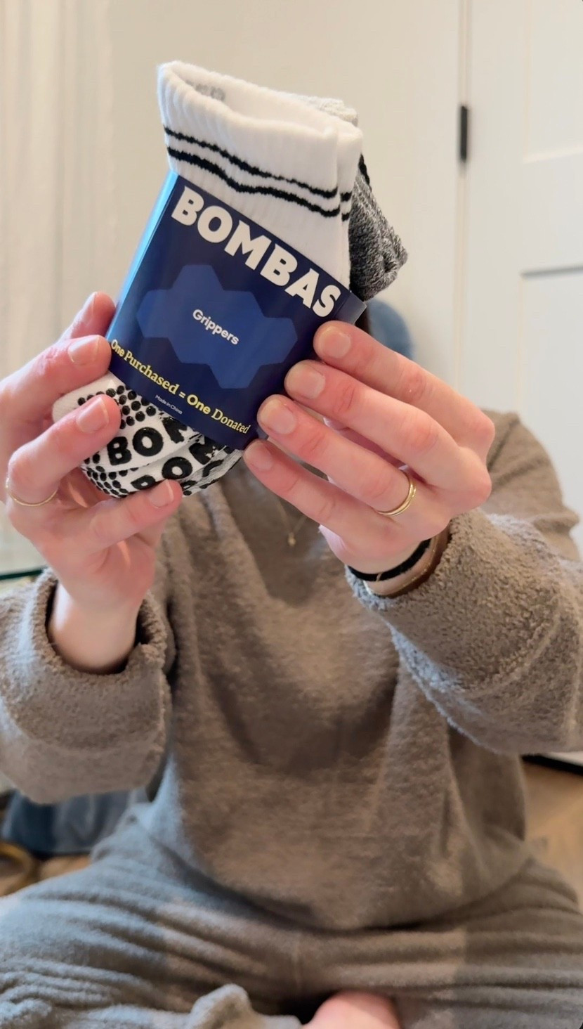 I compared and reviewed the of the top recommended kids grippy socks! In my opinion, Bombas are the best quality BUT you can’t beat the 50% deal for the Old Navy ones right now. $0.75 a pair 🤯

#LTKKids #LTKmomlife #LTKSaleAlert