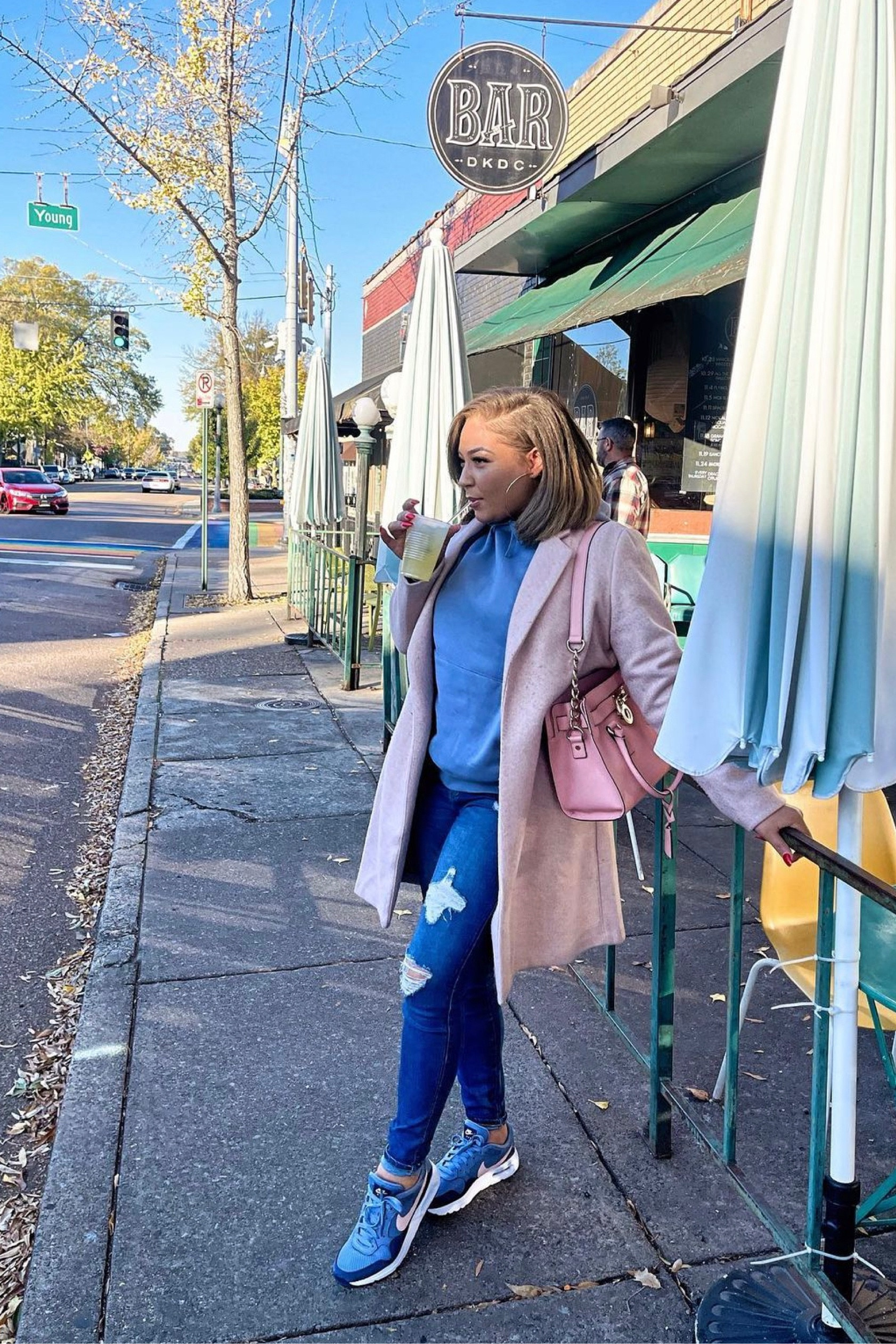 I love sneakers.. but I love making them casually cute. The pop of pink in these sneakers made it so easy to do that. 

This purse is from years ago but I linked some cute purses that I would purchase to go with this outfit 💕

#LTKFind #LTKshoecrush #LTKSeasonal