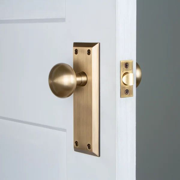 Fifth Avenue Passage Door Knob with Fifth Avenue Long Plate | Wayfair North America