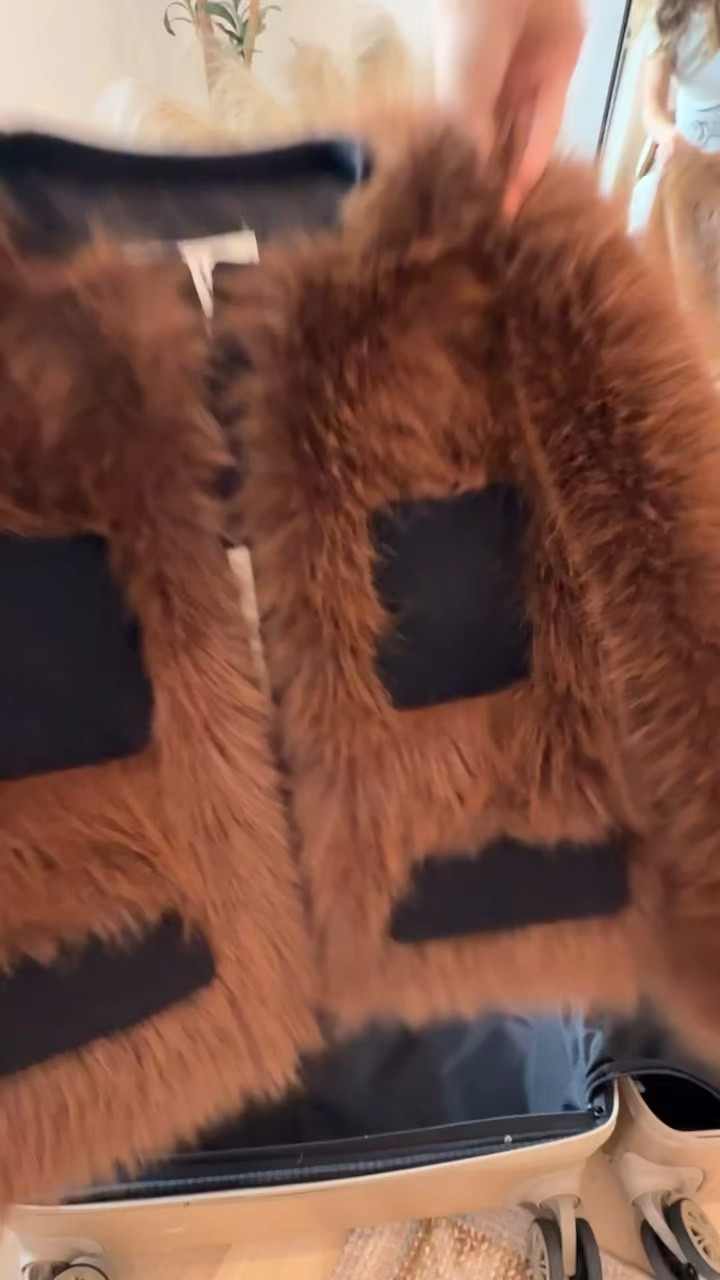 Pack with me to go to NYFW ✈️ 
Linked all my outfits here!! 

🔍: travel packing, travel accessories, travel wardrobe, New York outfits, winter style, petite style, Zara, Aritzia, Walmart, Target, Abercrombie, Calpak suitcase, packing cubes, reformation riding boots, sneakers, louboutin boots, Nordstrom booties

#LTKNYFW #LTKWatchNow #LTKStyleTip