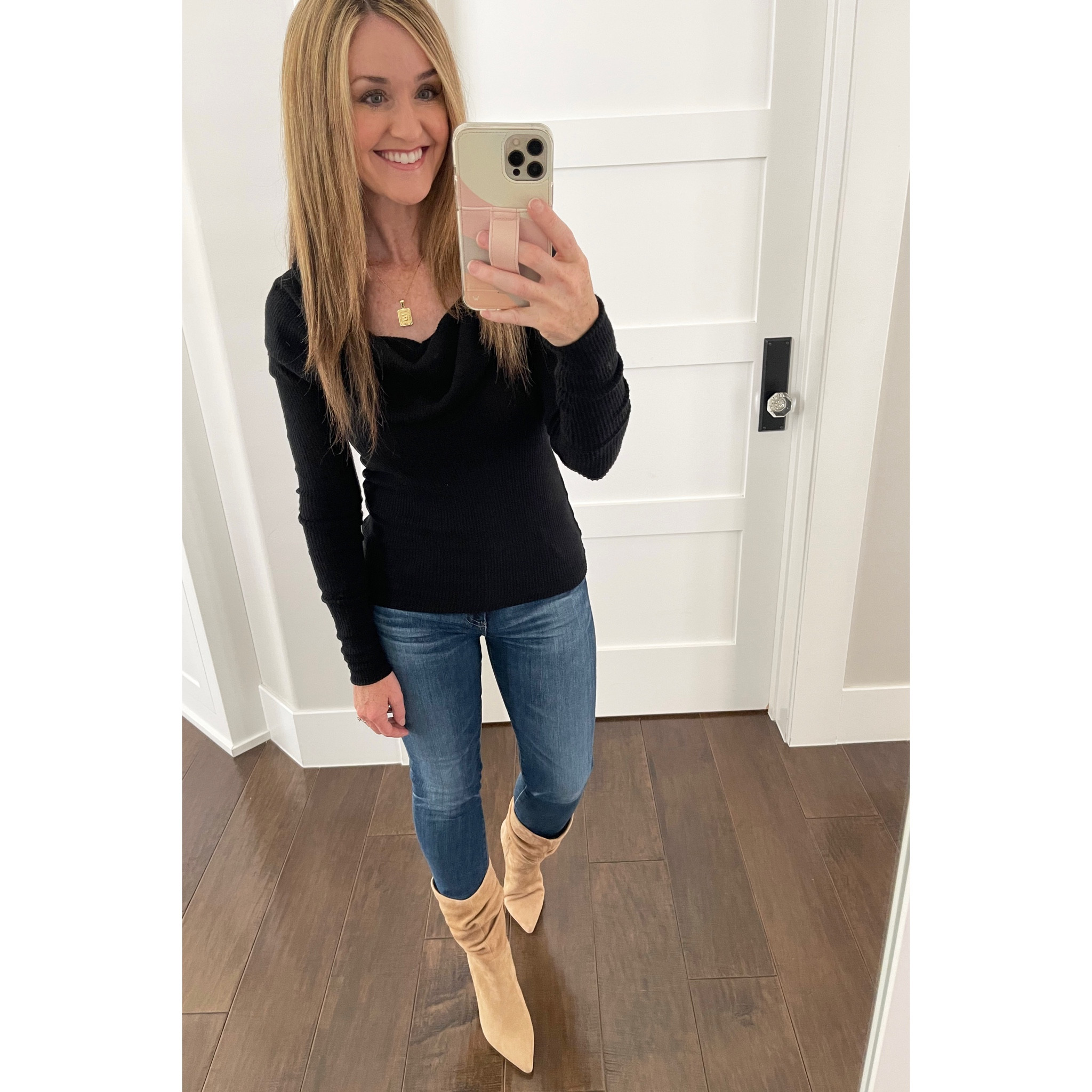 Fall looks from Nordstrom! This black long sleeve tee is on sale! 

#LTKsalealert #LTKstyletip