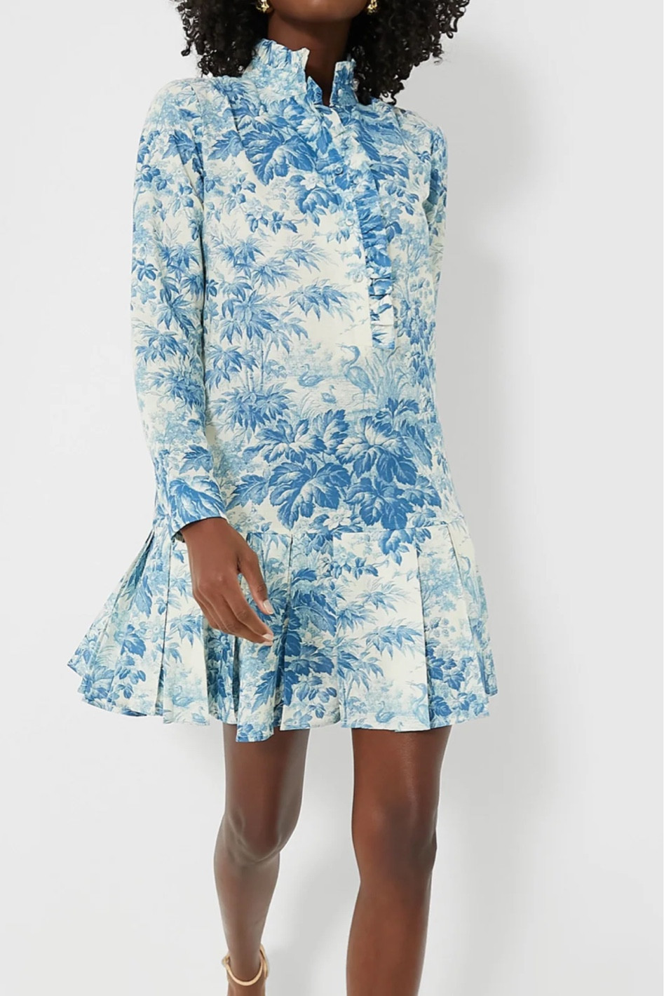 Blue and white tuckernuck dress 

#LTKtravel #LTKworkwear