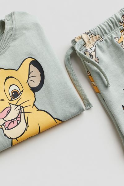 2-piece Printed Set - Dusty green/The Lion King - Kids | H&M US | H&M (US + CA)