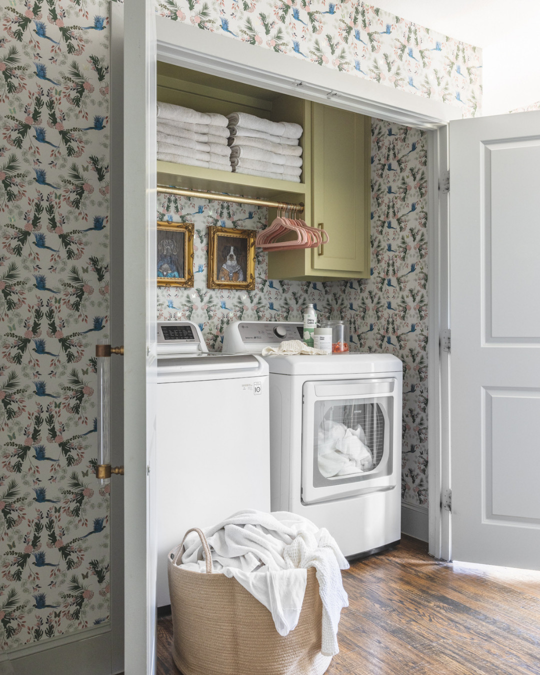 Who said the laundry room had to be boring? 🫧

If the rest of your home plays it safe, this is where you take the risk. 

The perfect place to experiment, layer in pattern, and bring in the colors you’ve been hesitant to use elsewhere. ✨ 

 #LTKSeasonal #LTKHome