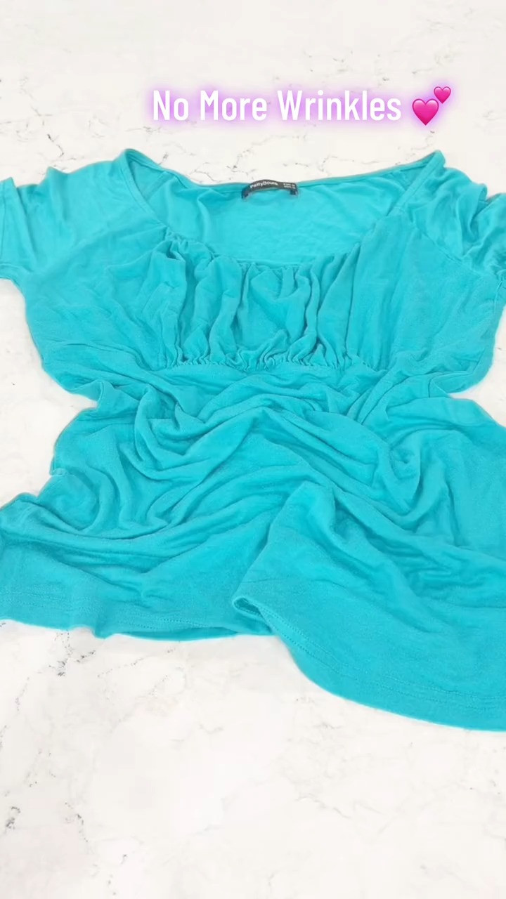 The Dr. Flash Steam Iron for Clothes is a game-changer for keeping clothes wrinkle-free, with its powerful steam and sleek design making ironing faster and easier than ever.  #LTKHome
#LTKSelfcare
#LTKWorkwear 

 