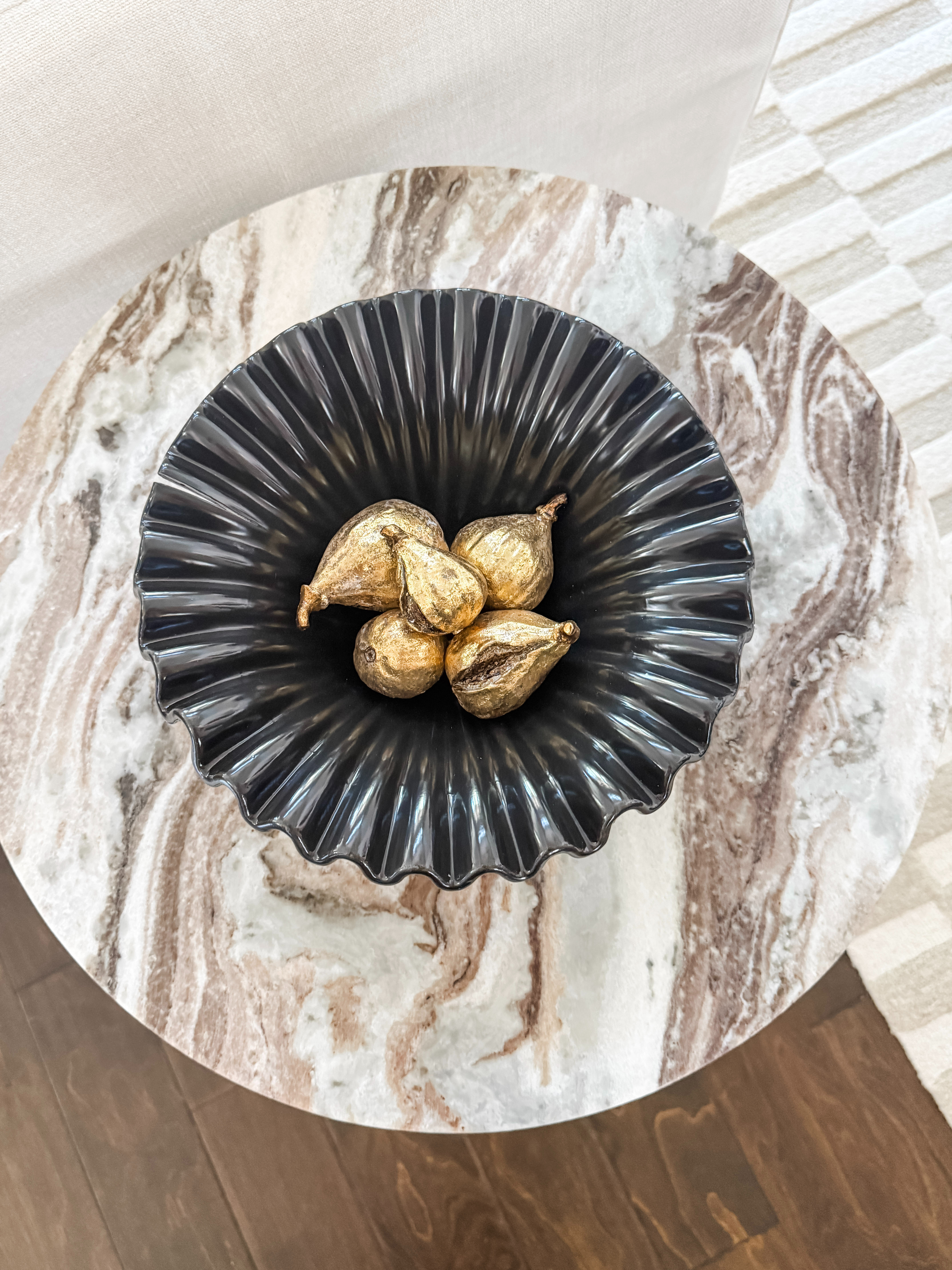 Neutral and modern fall accents to add to your home this season!


Neutral home  Fall home  Modern home  Neutral fall decor  Modern fall decor  Fall decor inspo  Fall decor  End table  Marble table beigewhitegrey 

 #LTKSeasonal #LTKHome #LTKStyleTip