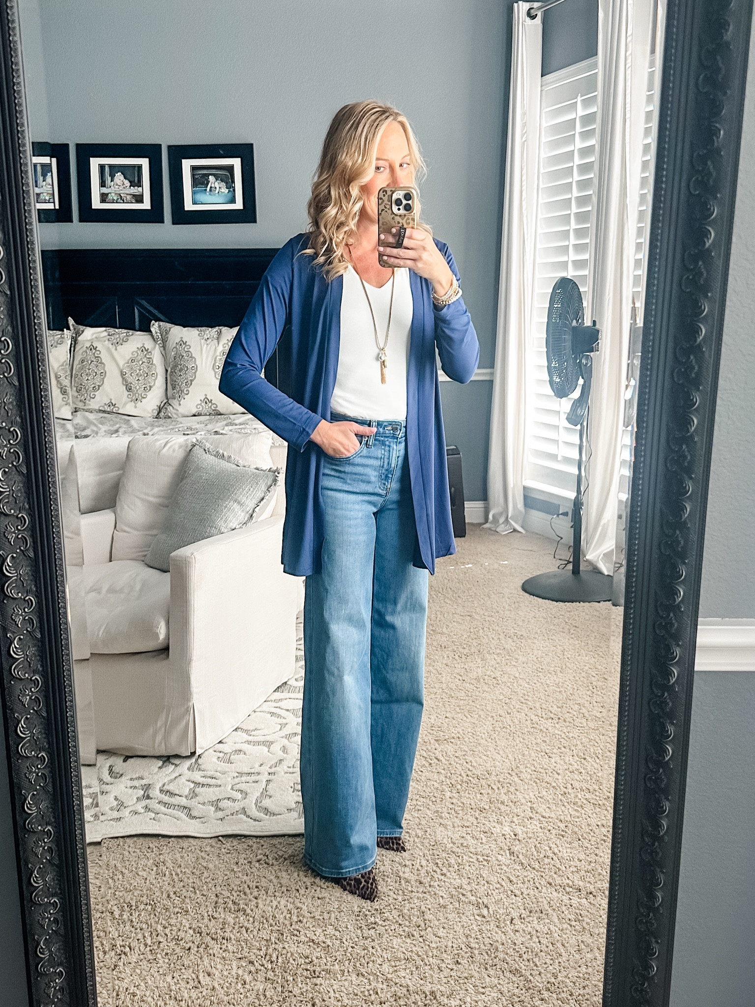 This outfit is perfect as it starts to transition to fall. I love a great cardigan they are the perfect lightweight layering piece. I’m wearing a small in all items and a size 2 in the jeans.

Denim | jeans | wide leg | flare | long cardigan | white T-shirt | basics | casual outfits | fall outfit | fall outfits | Amazon | Target 

#LTKSaleAlert #LTKFindsUnder50 #LTKStyleTip

#LTKStyleTip #LTKSaleAlert #LTKFindsUnder50