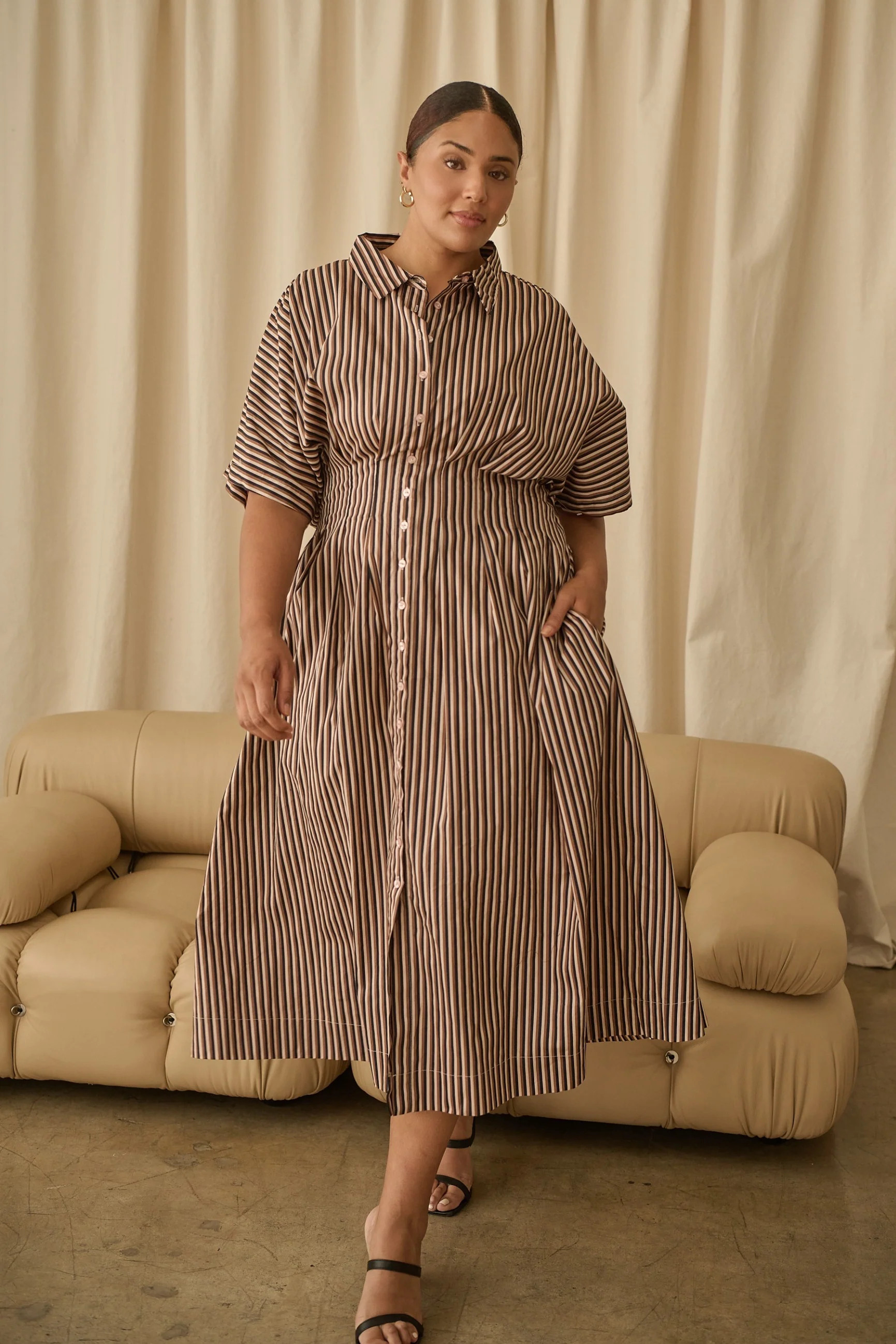Wilderra Pleated Midi Dress Tiramisu Curve | Sugarlips