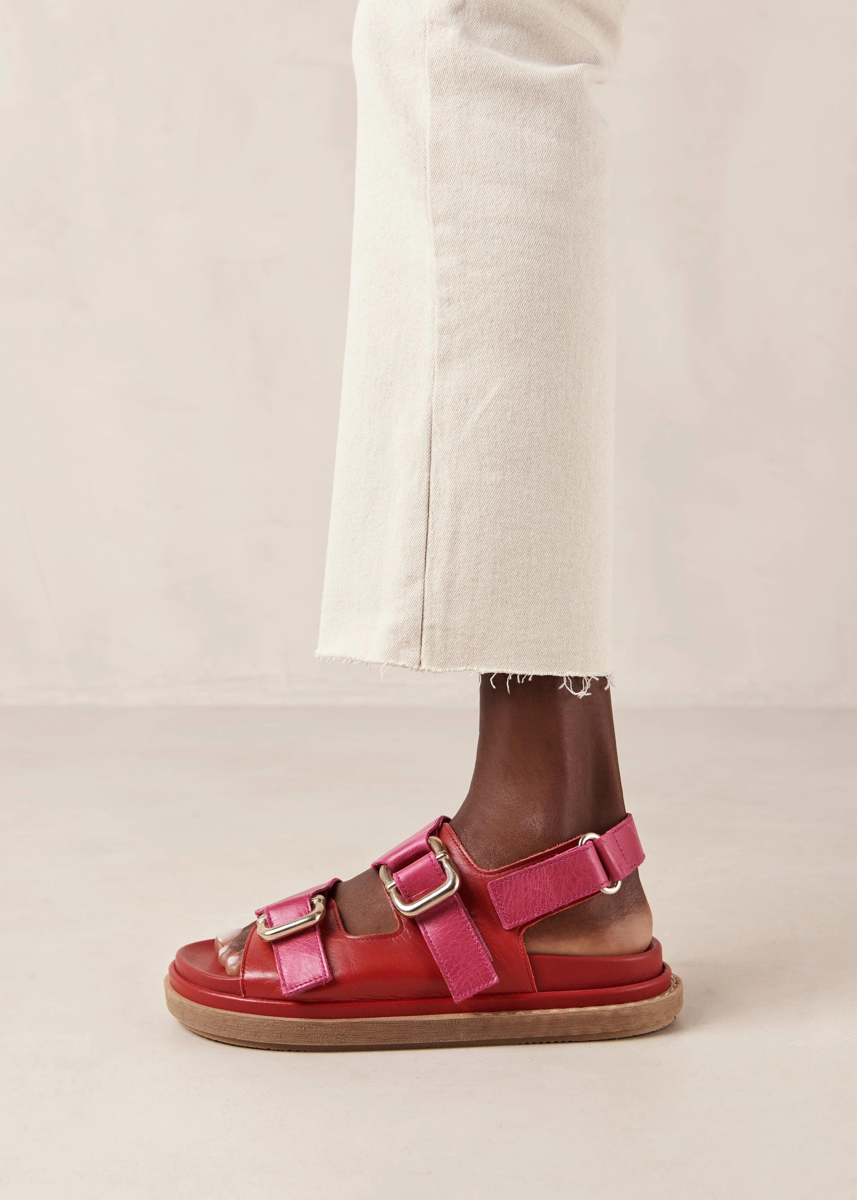 Harper - Red and Pink Leather Sandals | ALOHAS | Alohas FR