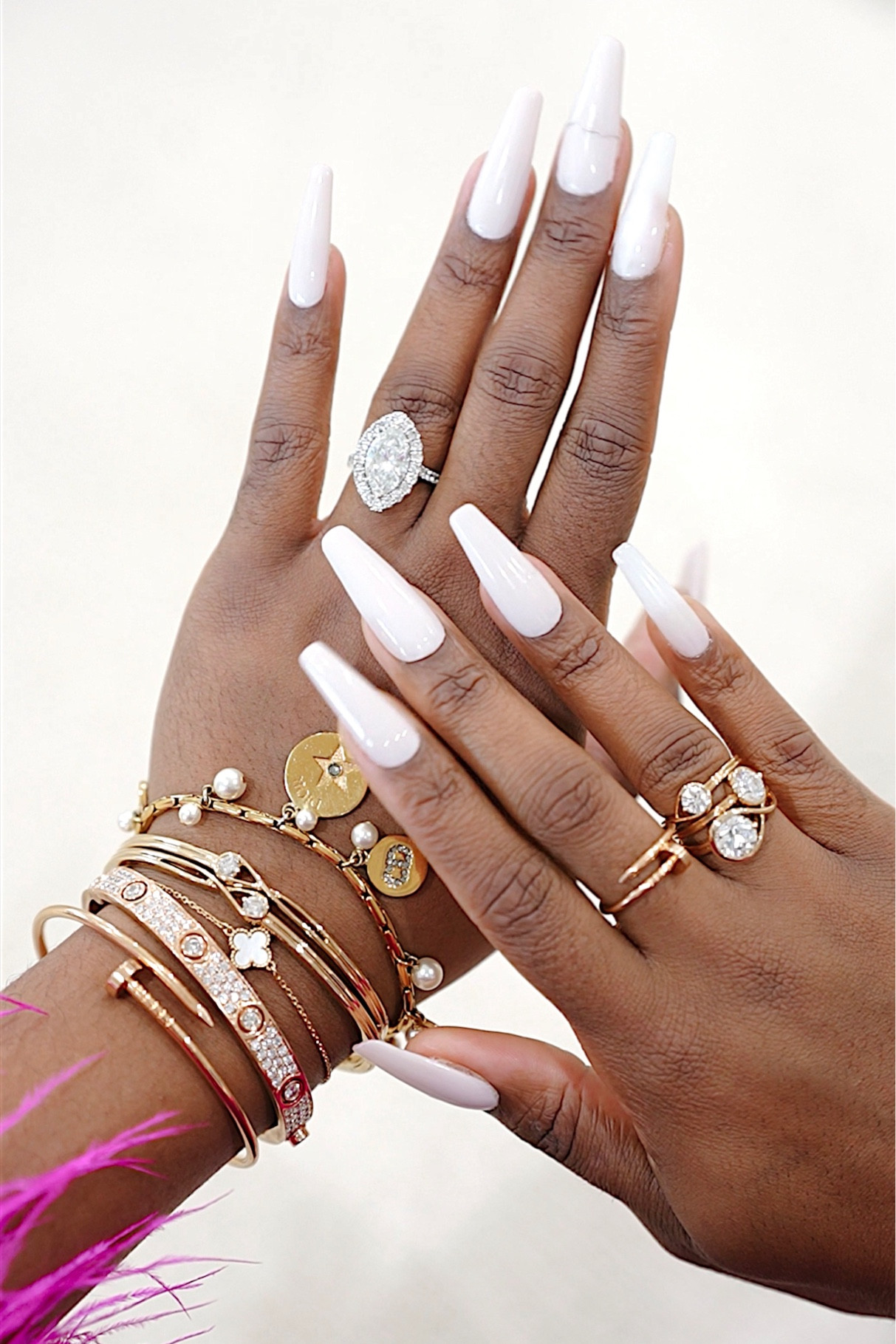 the BEST jewelry cleaner I’ve tried to date 

I use this jewelry cleaner daily for my engagement and about once every other week for my diamond jewelry ✨ 