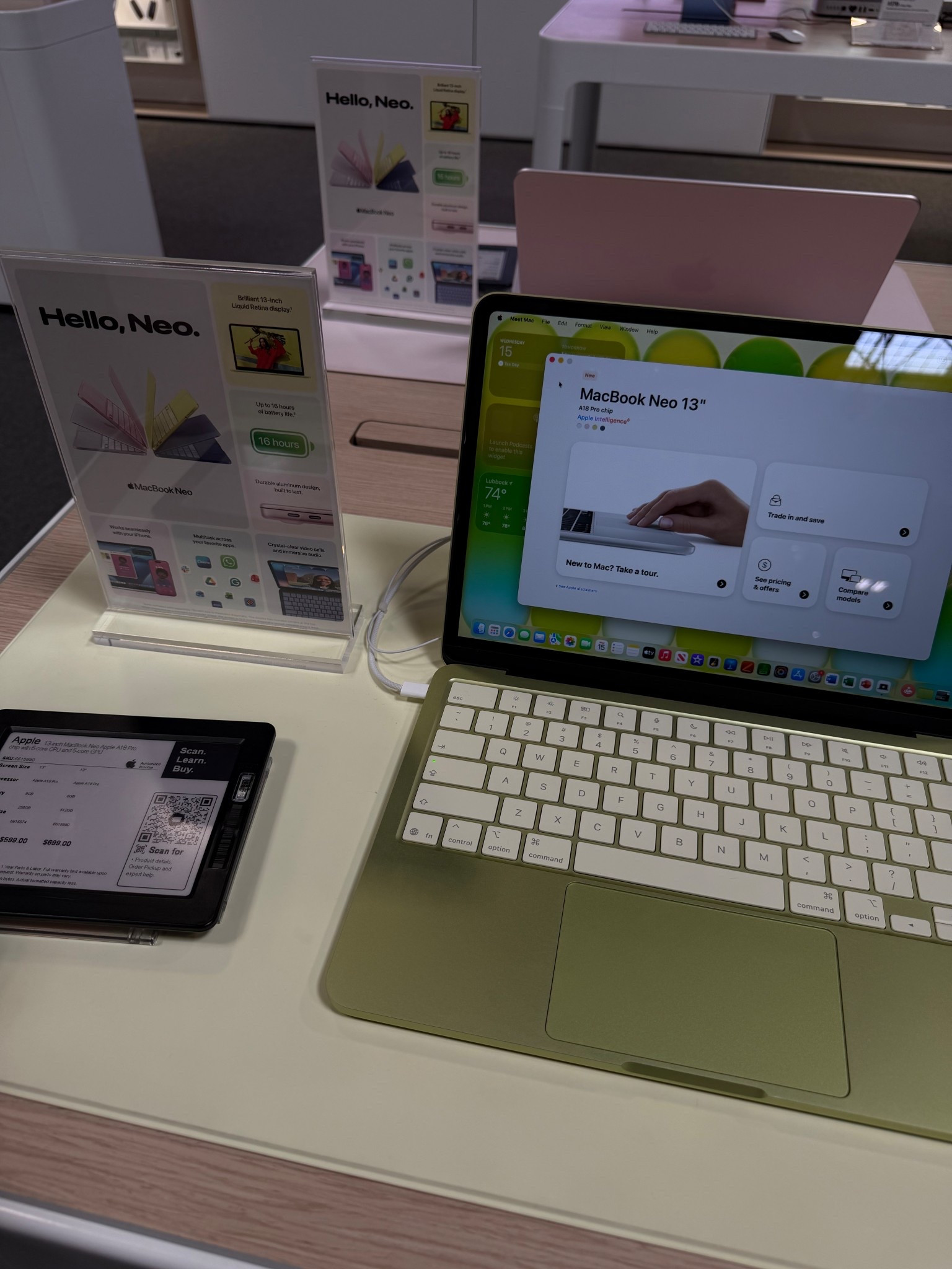 The new Mac neo laptop! Under $600!