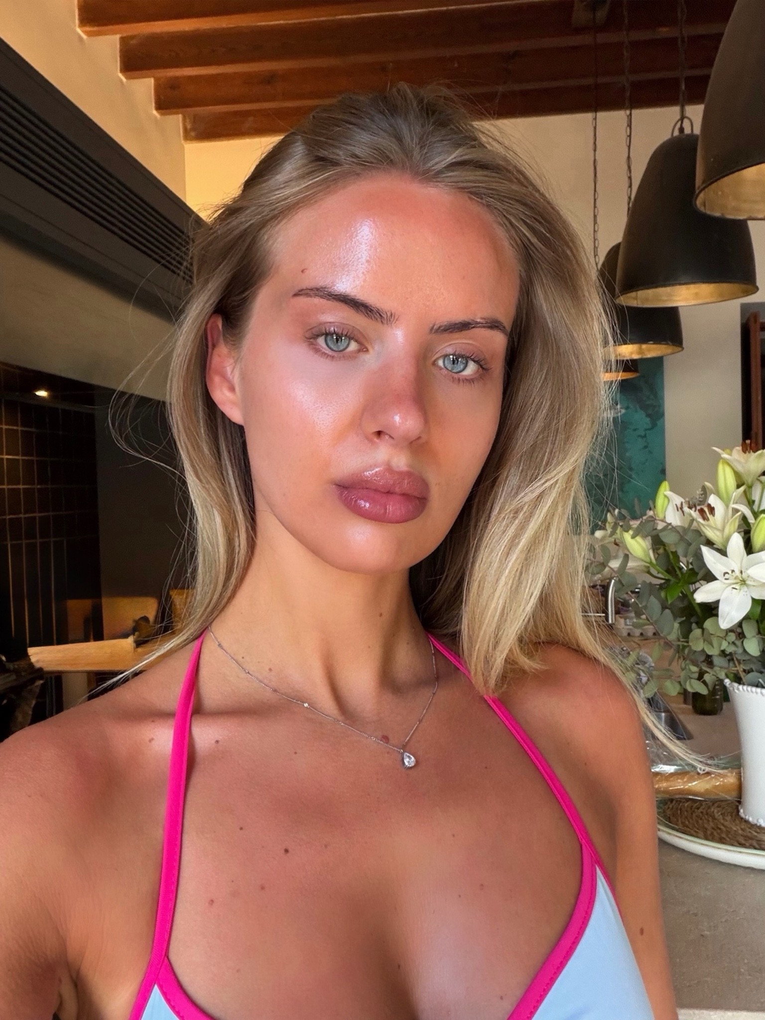 Glowy Tanned Skin