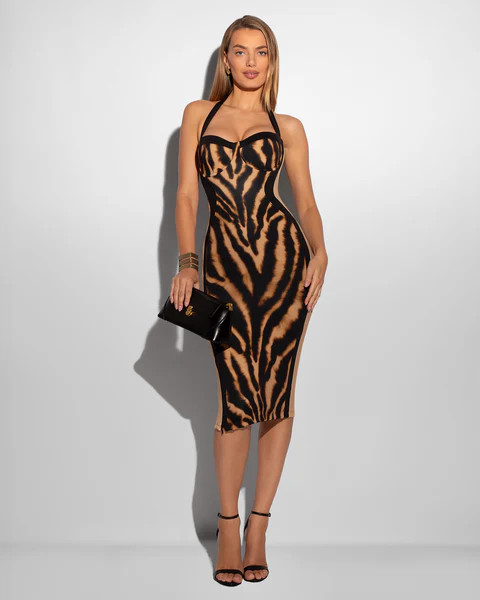 Seamed Lushy Halter Dress | TA3