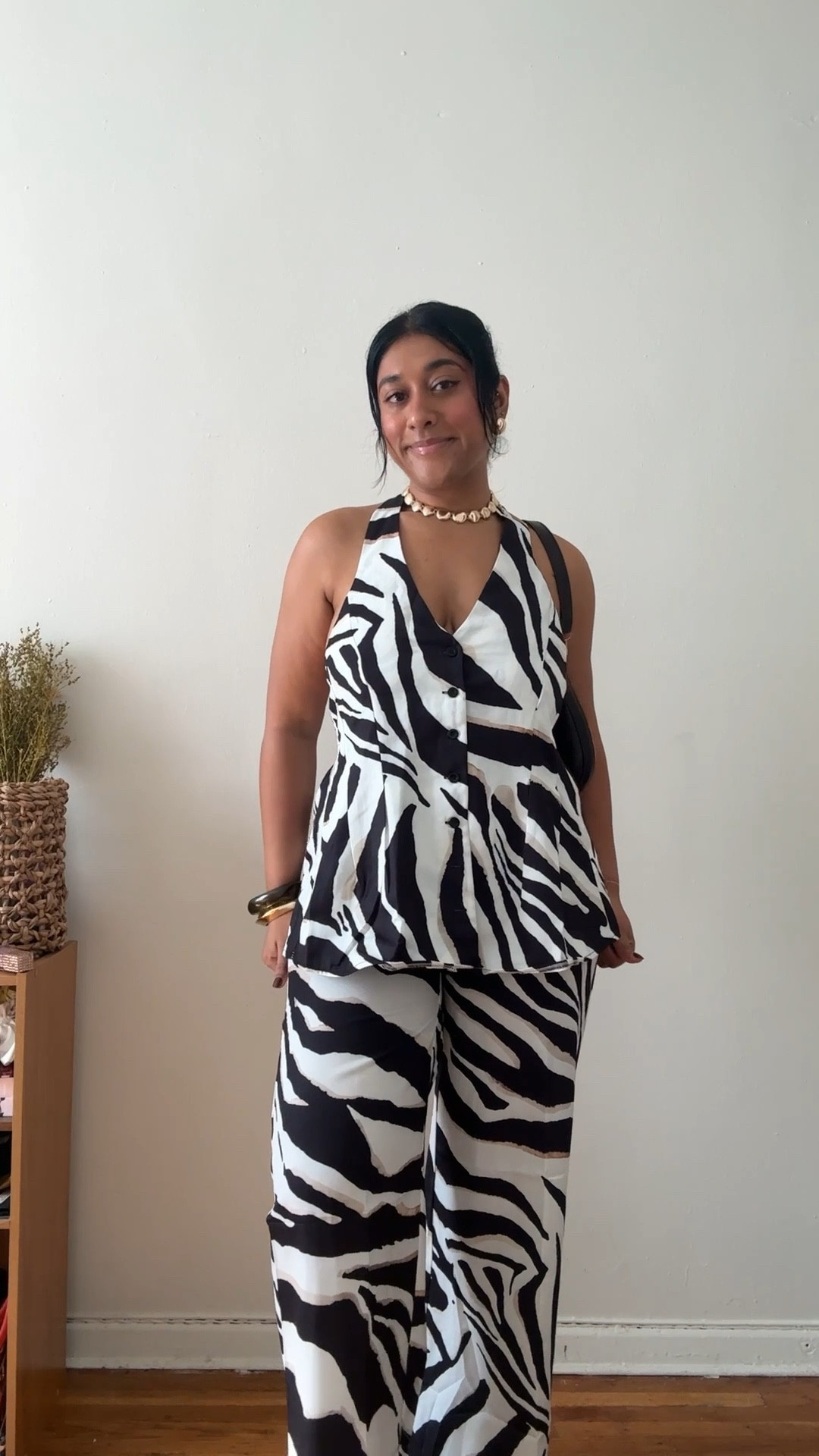 One set, 2 outfits! Love the versatility of a set! 

#LTKFindsUnder100 #LTKStyleTip