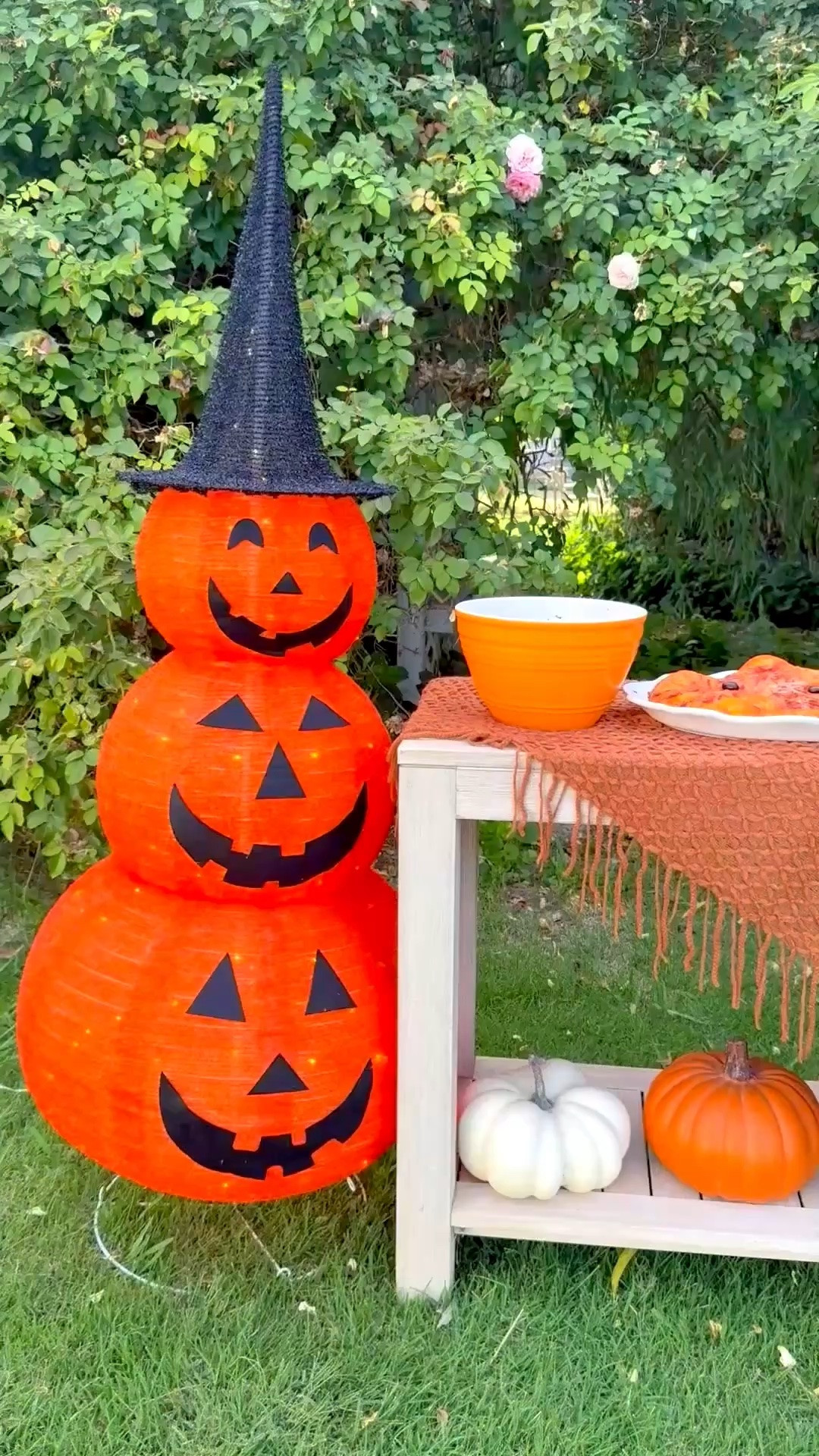 #ad Happy first day of fall! With Halloween just weeks away, I’m sharing a few fun and charming Halloween decor and tablescape ideas! I love this 5 ft tall collapsible jack-o’-lantern from @Wayfair! It looks great during the day as well as lit up at night! It’s perfect for my Halloween party hosting station (and on my front porch)! This black and white plaid tablecloth and these vintage inspired Halloween plates are a must! 🎃 #wayfair #wayfairpartner

#LTKSeasonal #LTKHome #LTKSaleAlert