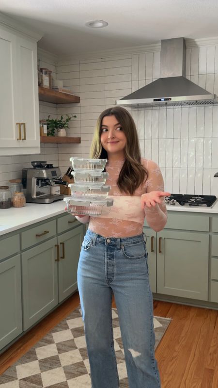 The cutest food storage containers that are fluted glass and the perfect budget friendly kitchen find! 
Wearing a free people lace too and bandeau!!


Amazon home find, amazon must haves, amazon kitchen, amazon kitchen needs, amazon food storage, food containers, cute containers, cute home finds

#LTKHome