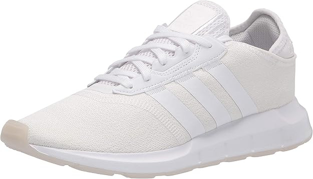 adidas Originals Women's Swift Essential Sneaker | Amazon (US)