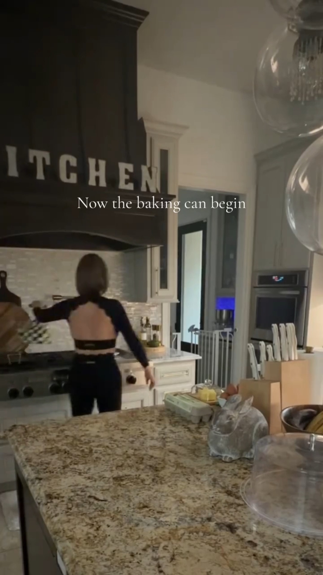 Cozy athleisure for slow mornings in the kitchen 🤍
This is my go-to comfy outfit when I’m doing a little kitchen reset before the baking begins.

Linked the exact pieces I’m wearing. Comfy athleisure that’s perfect for everyday.

#LTKOver40 #LTKootd #LTKdayinmylife