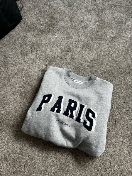 Anine Bing Paris sweatshirt! Runs big, size down 


#LTKsalealert #LTKSeasonal #LTKstyletip