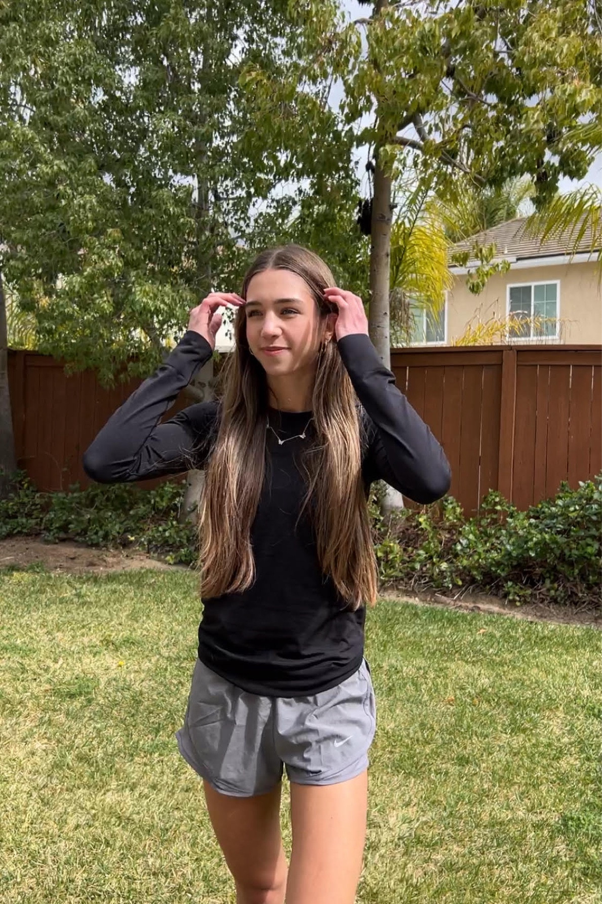 Another one of my favorite comfy active combos 🖤

#LTKFitness #LTKActive