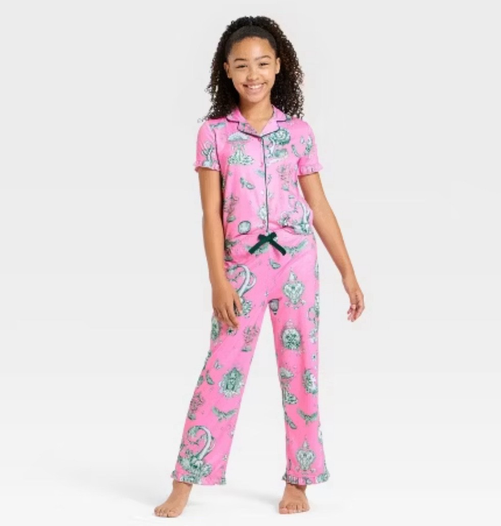 Girls Jammie’s are 30% off today!

#LTKFamily #LTKmomlife #LTKSaleAlert